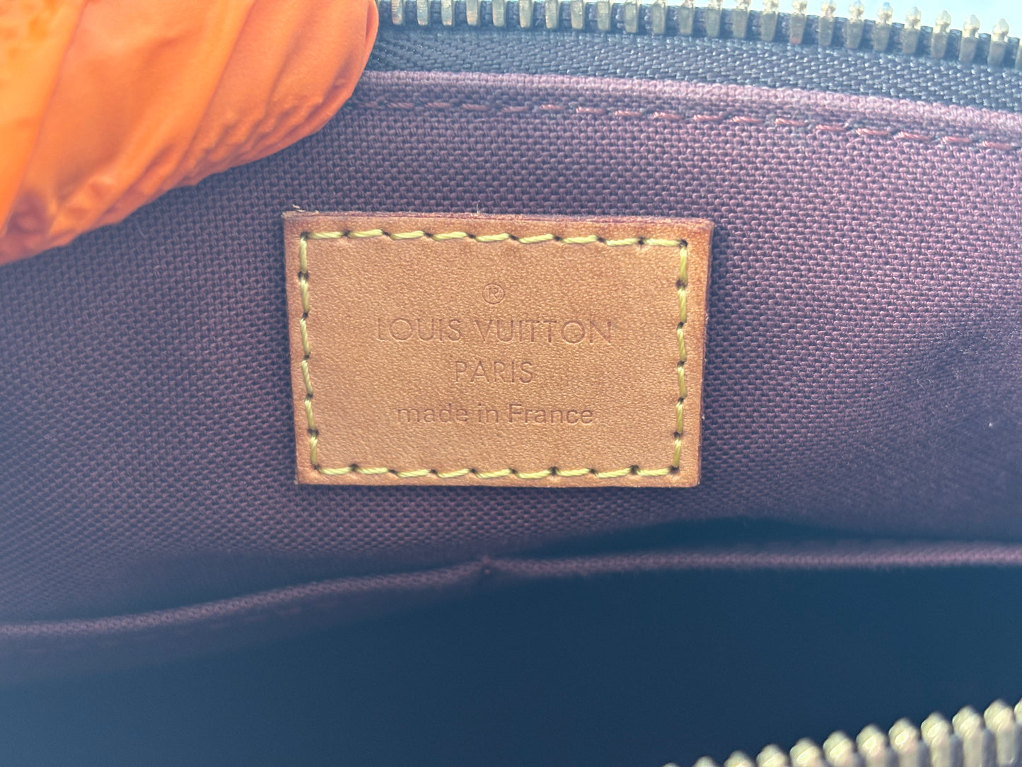 383821 - Louis Vuitton Turenne