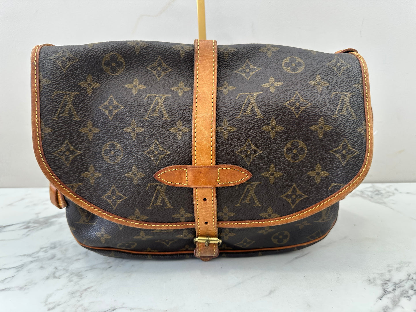 Louis Vuitton Saumur 30