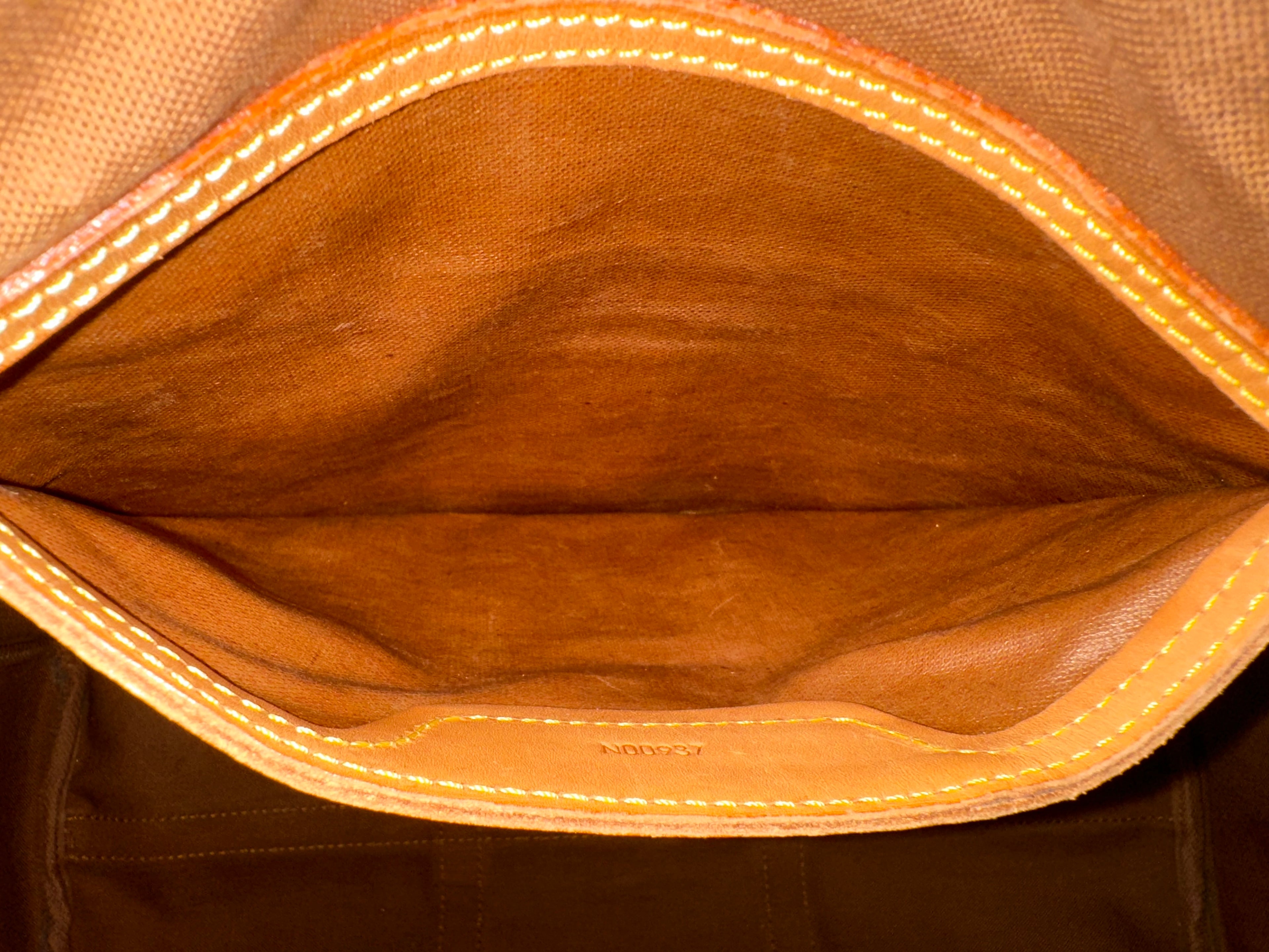 Louis Vuitton Flannery 45