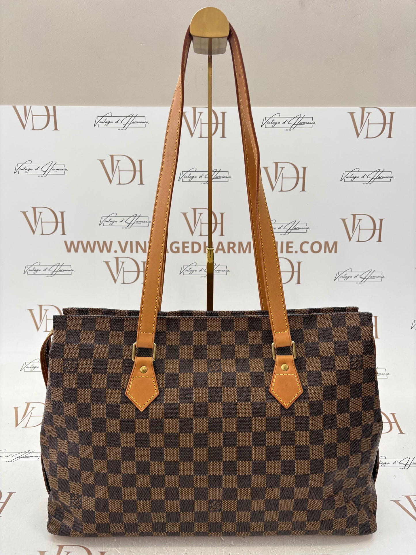 018418 - Louis Vuitton Colombine