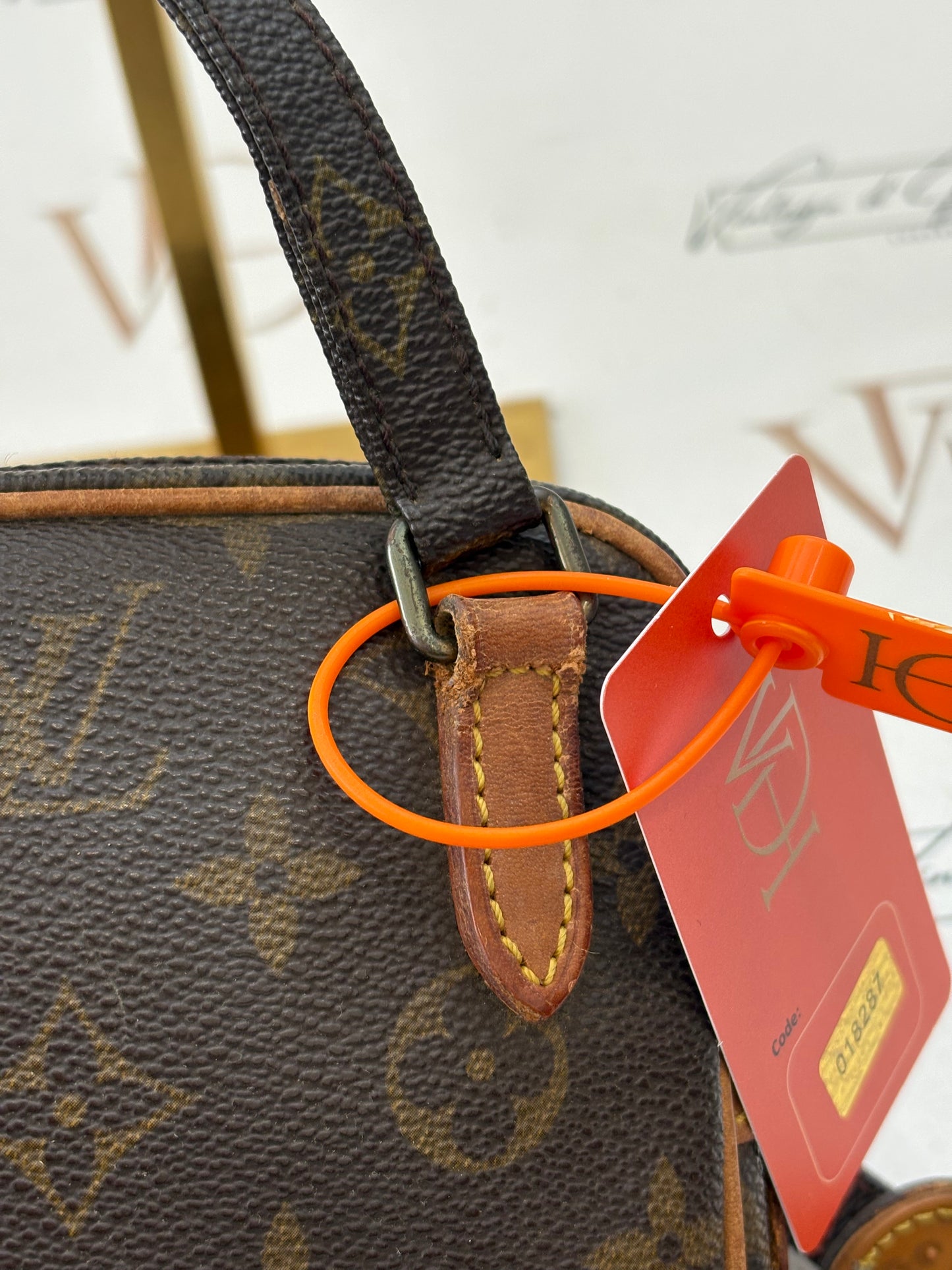 018287 - Louis Vuitton Marly Bandouliere