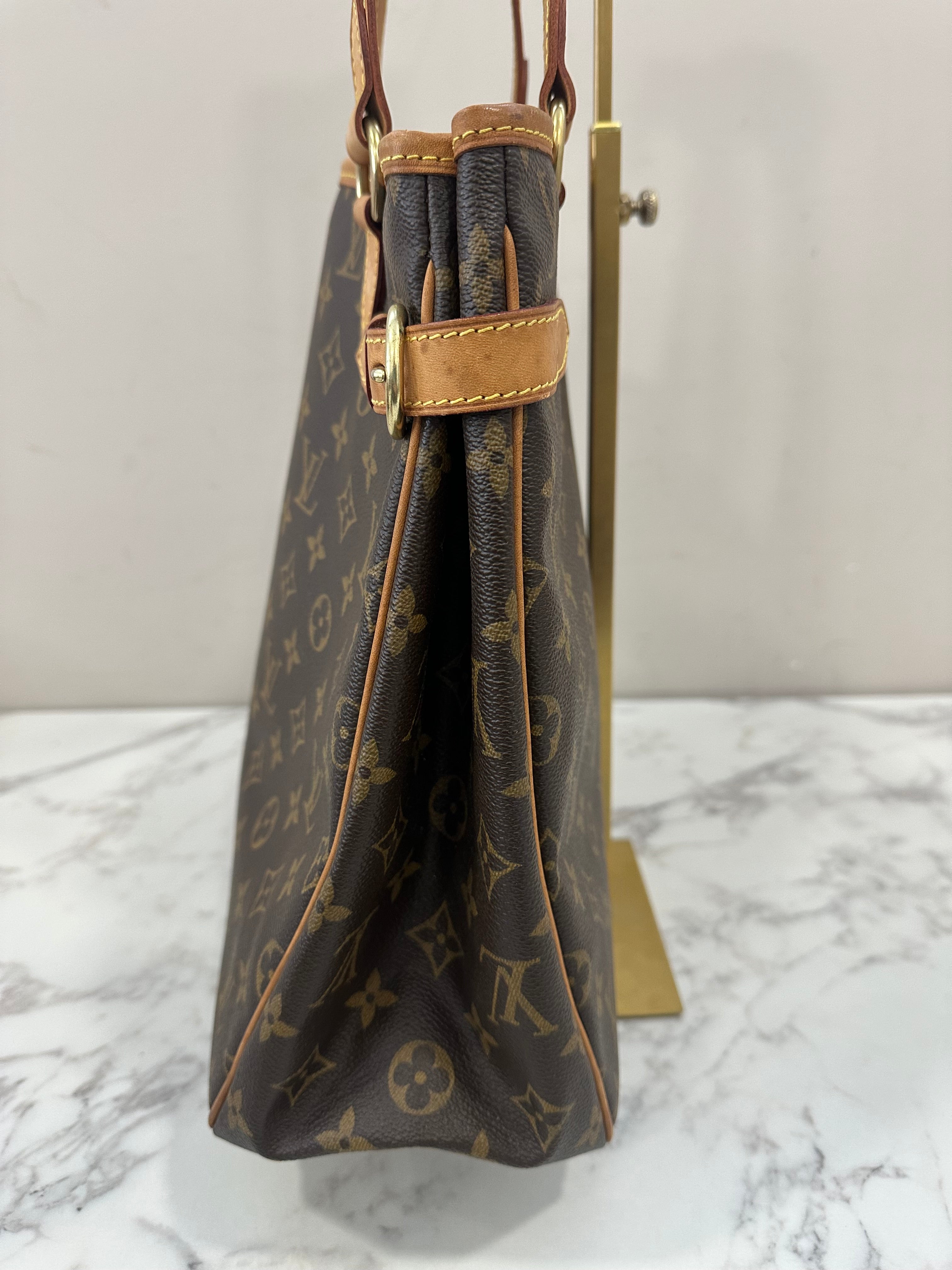 Louis Vuitton Batignolles Vertical