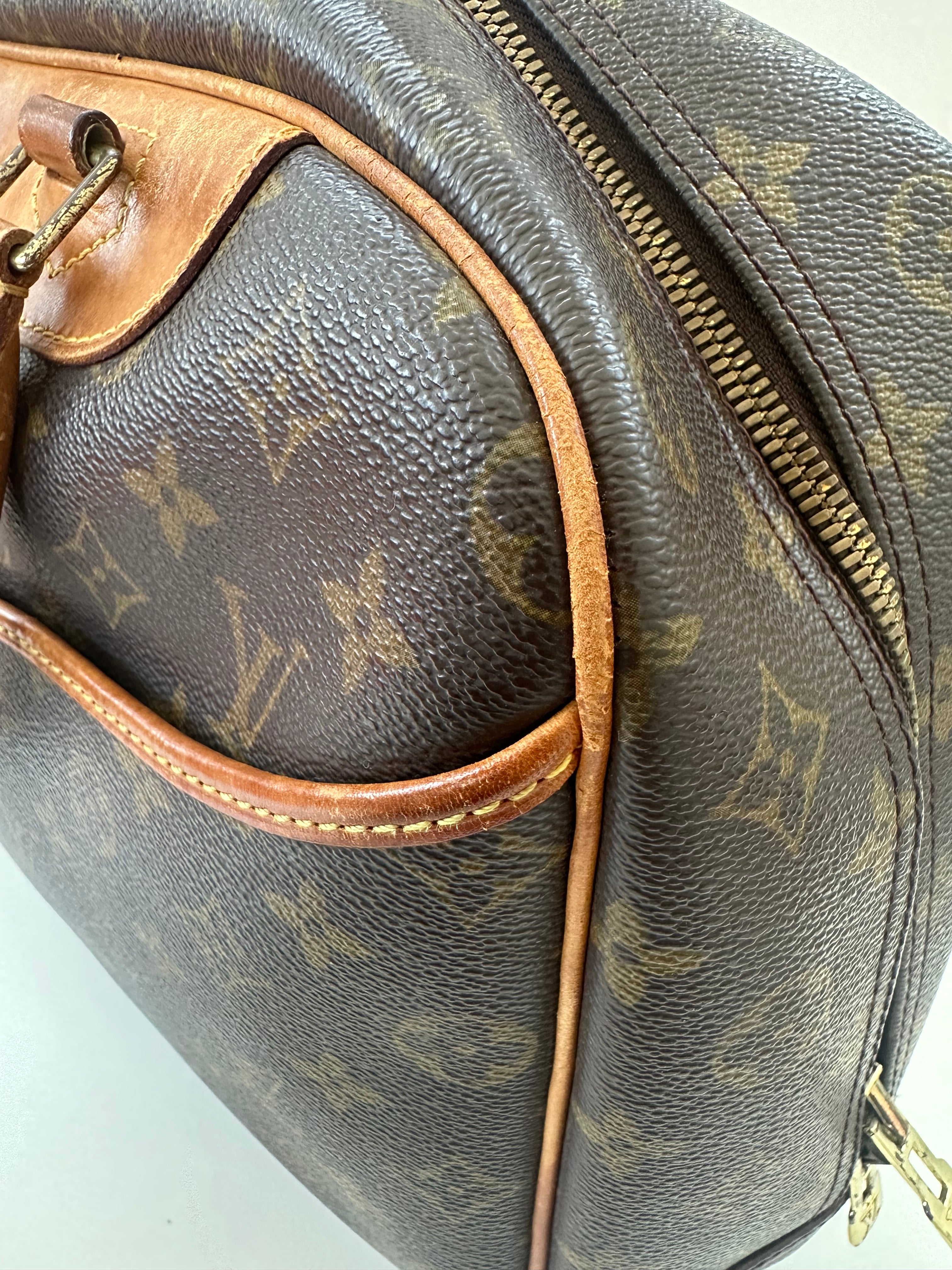 Louis Vuitton Deauville