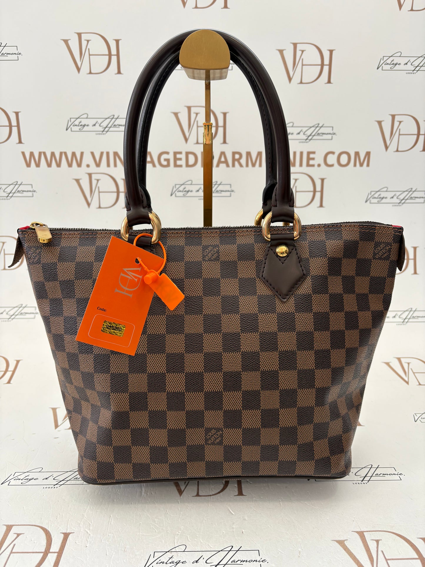 018900 - Louis Vuitton Saleya