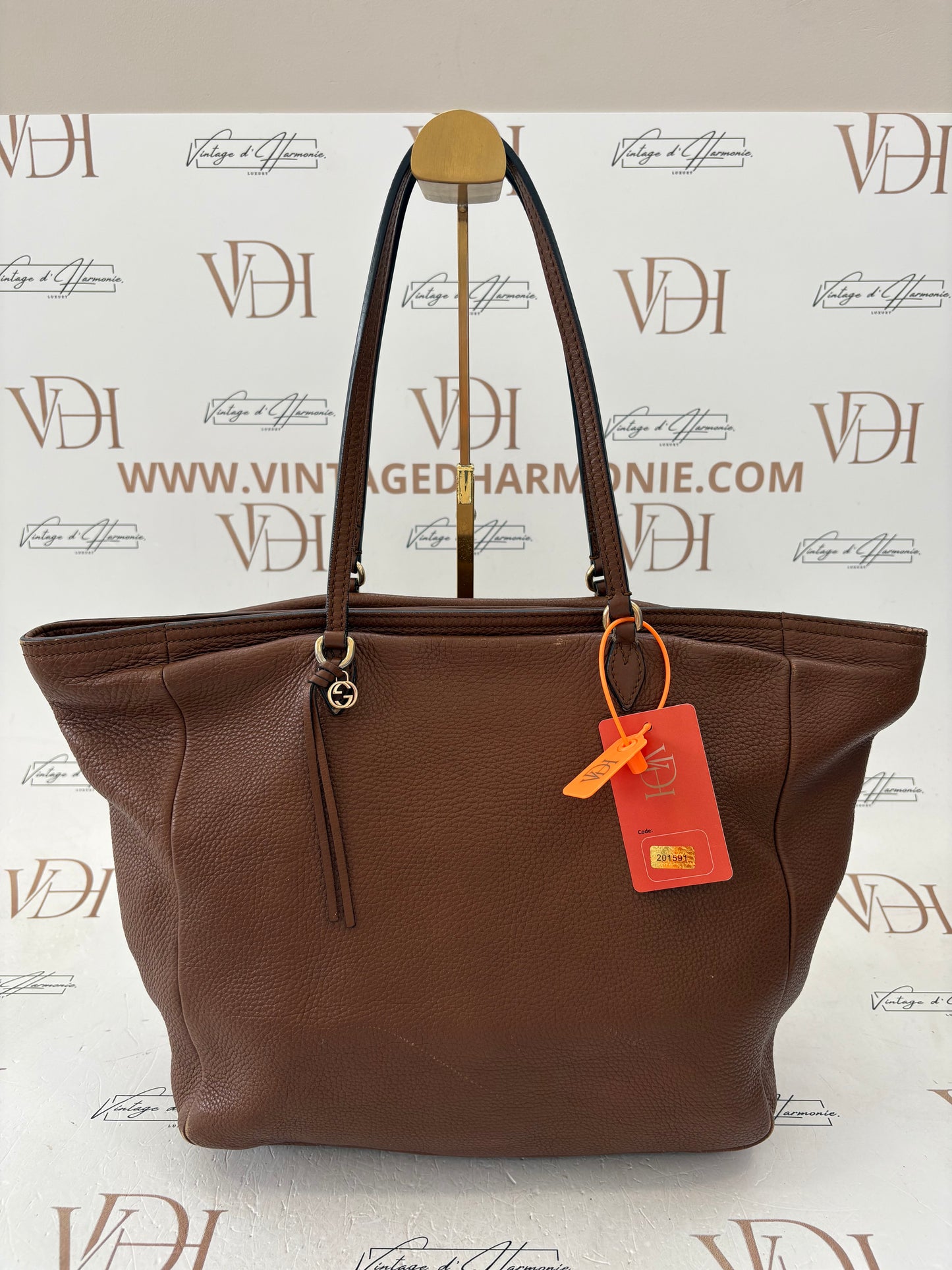 201591 - Gucci Brown