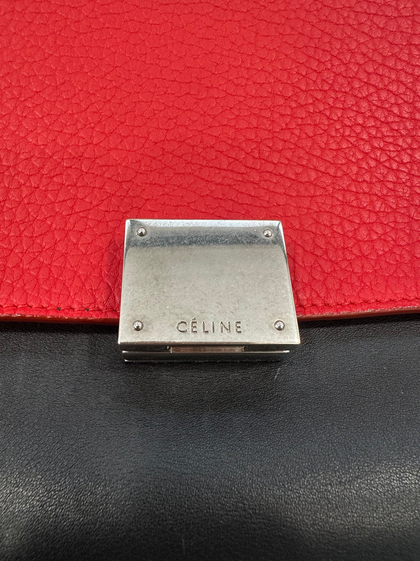 Celine Trapeze