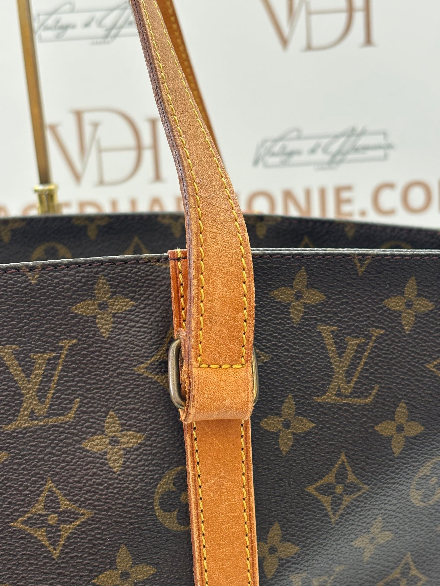 019008 - Louis Vuitton Sac Shopping