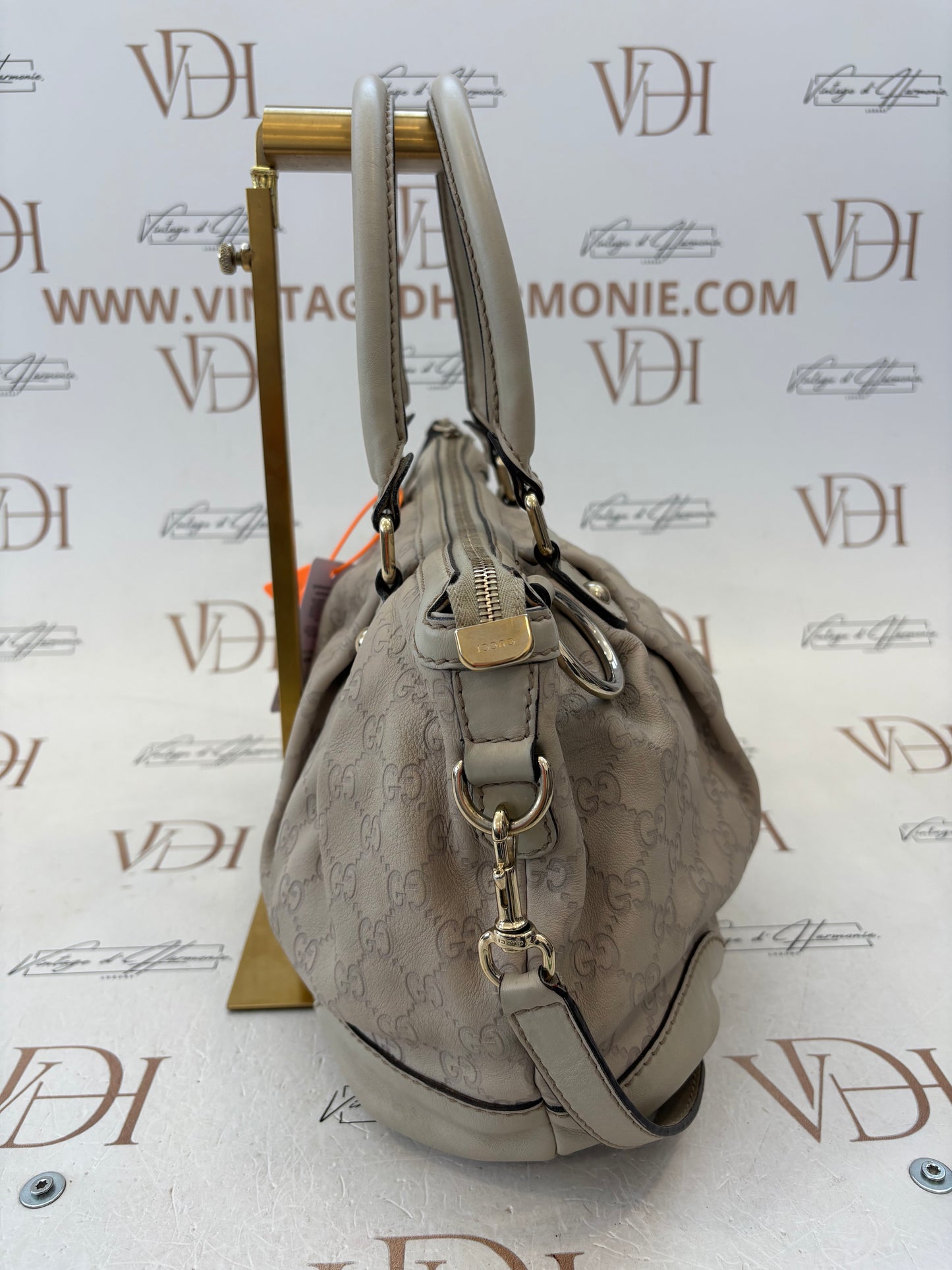 201051 - Gucci Sukey