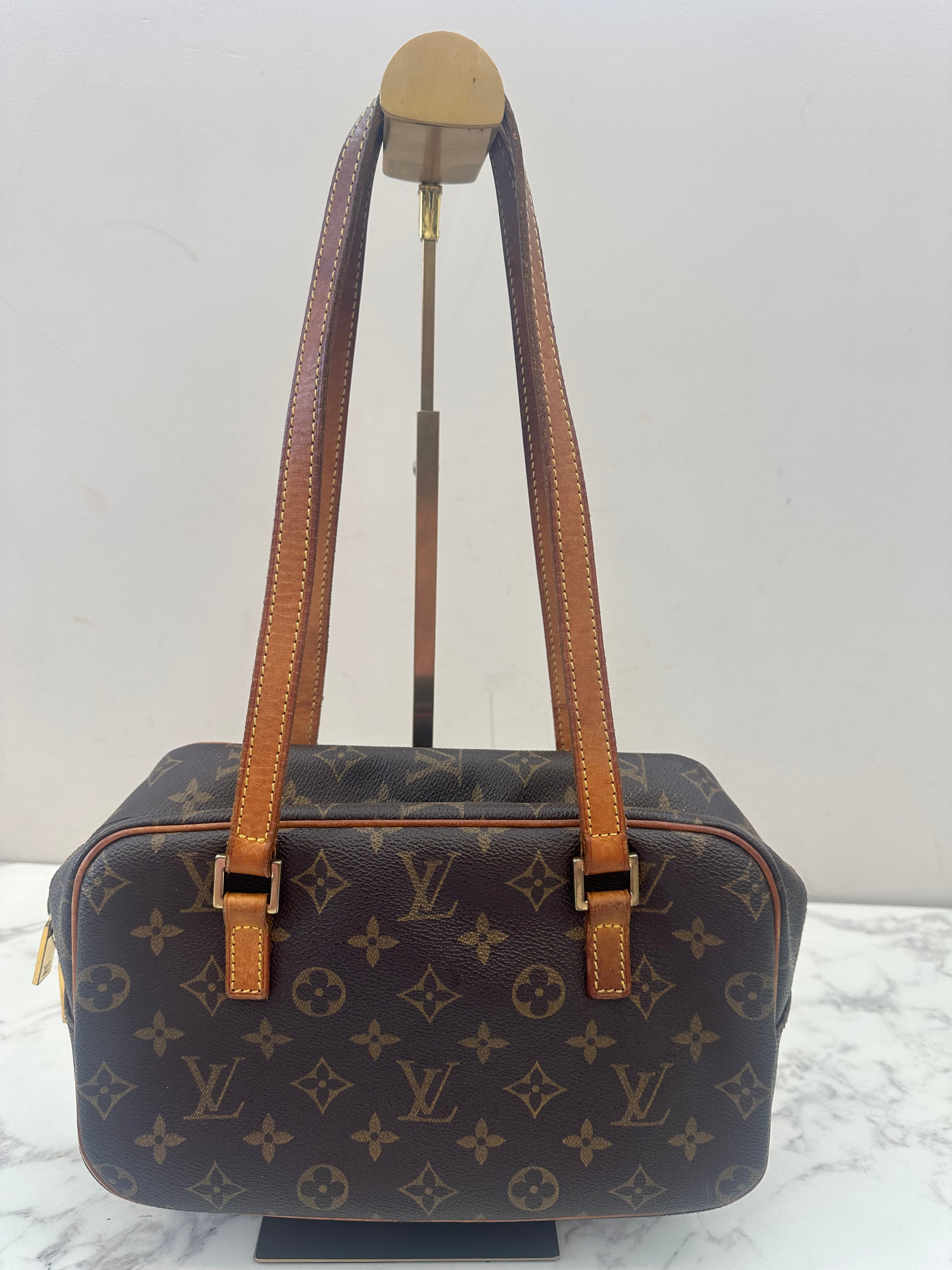 Louis Vuitton Cite MM