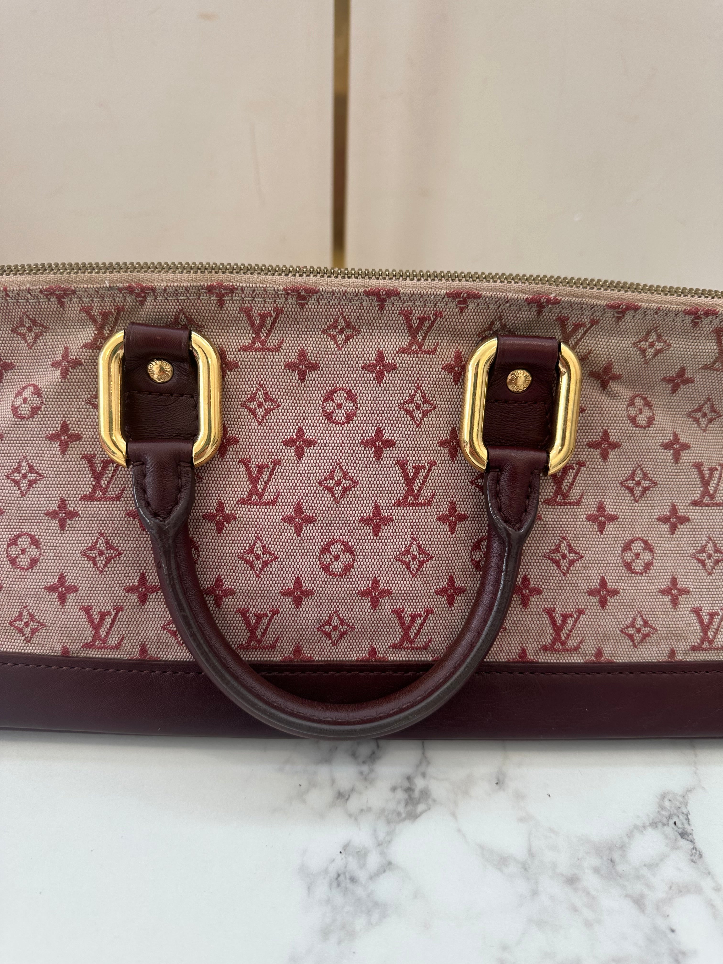 Louis Vuitton Alma Long