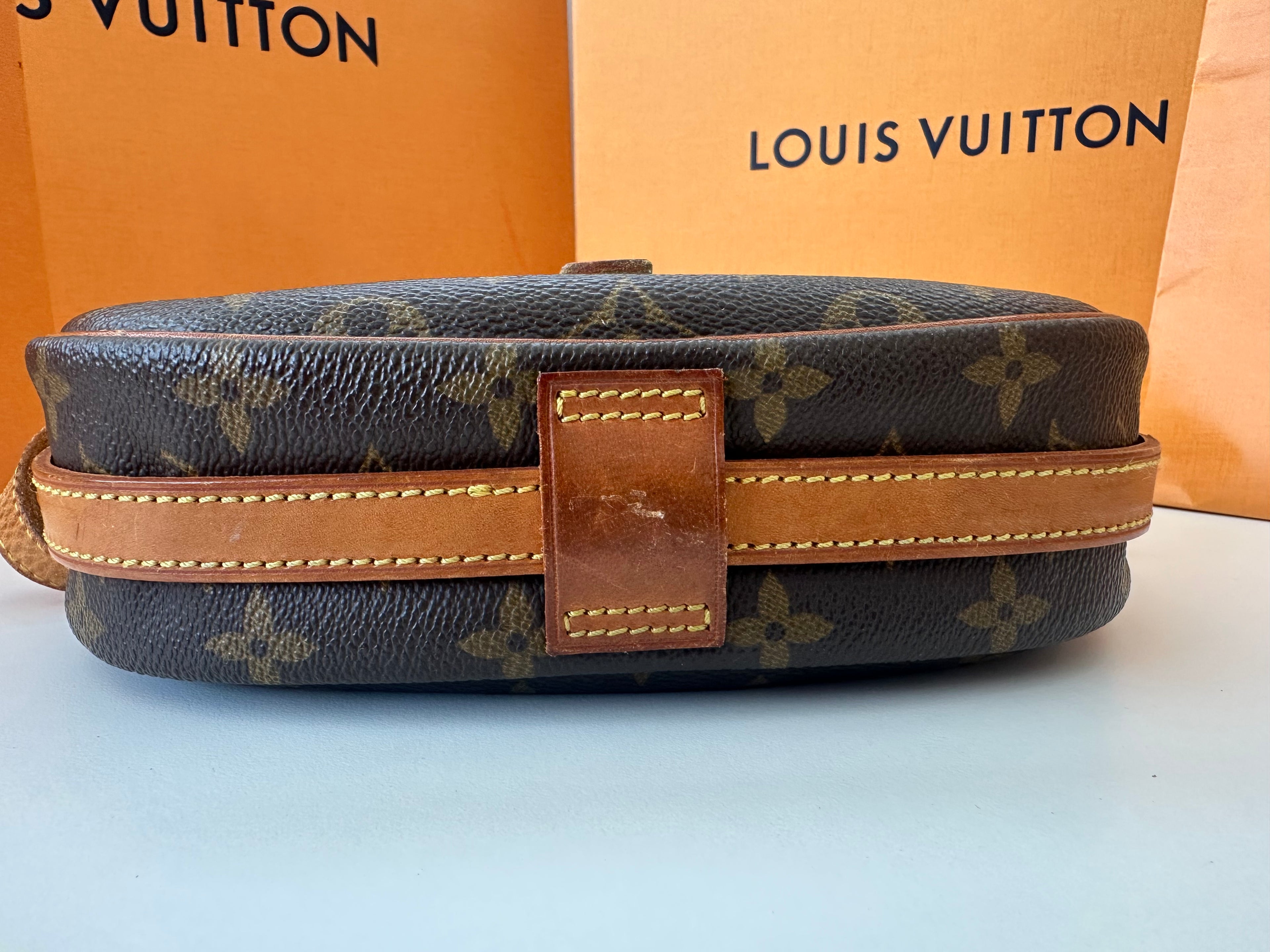 Louis Vuitton Jeune fille PM