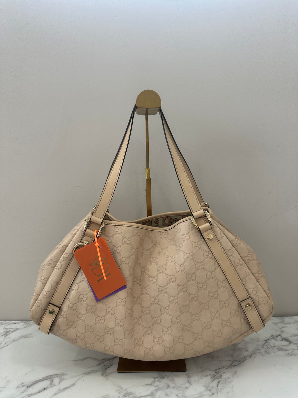 Gucci GG beige