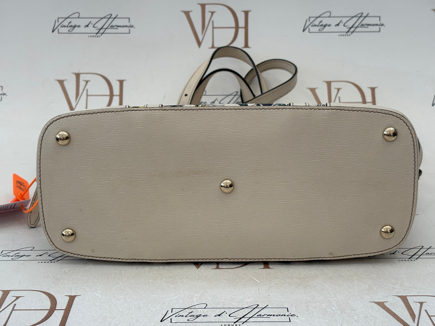 383549 - Gucci Full Moon