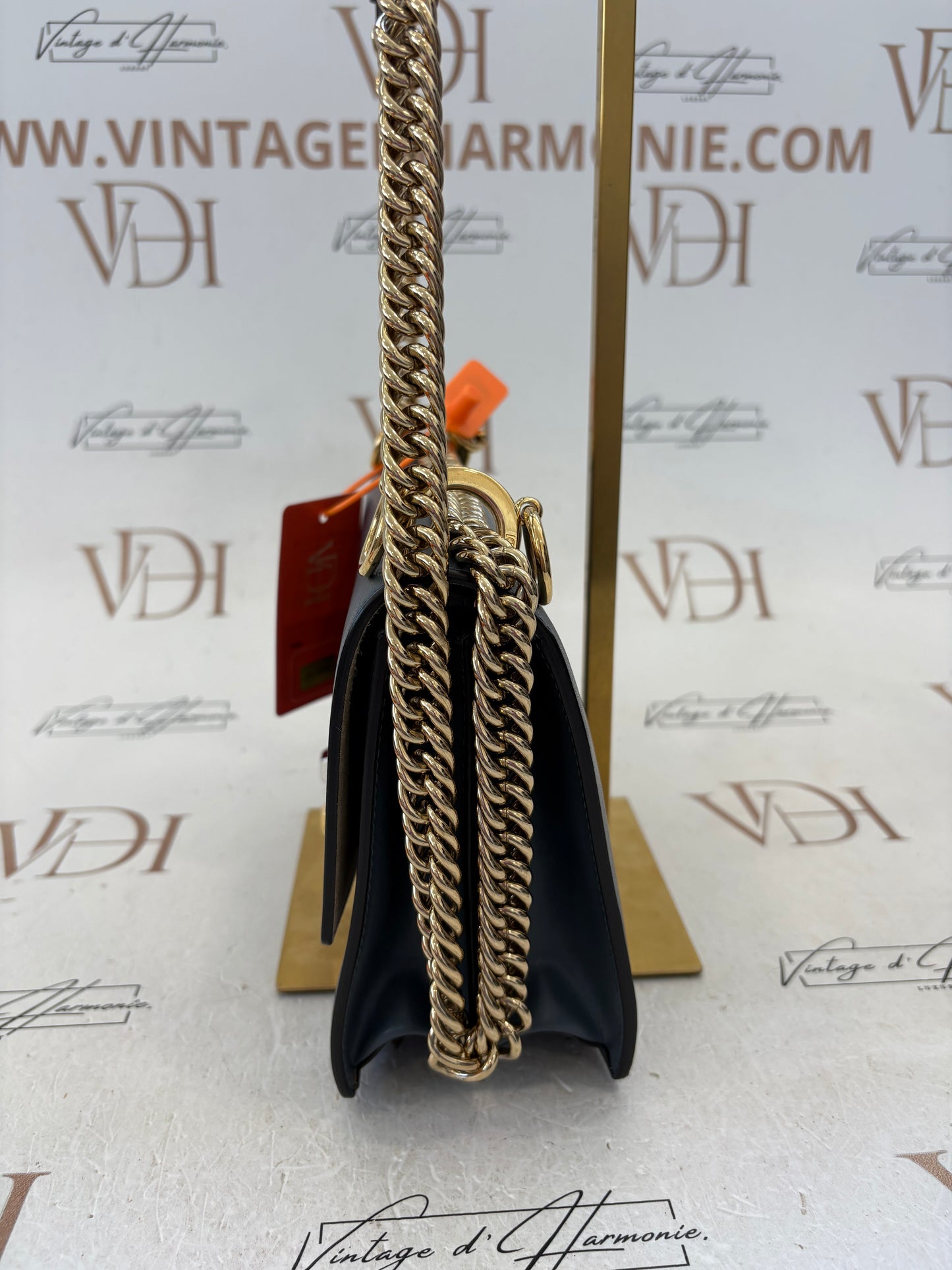 201539 - Fendi Kan
