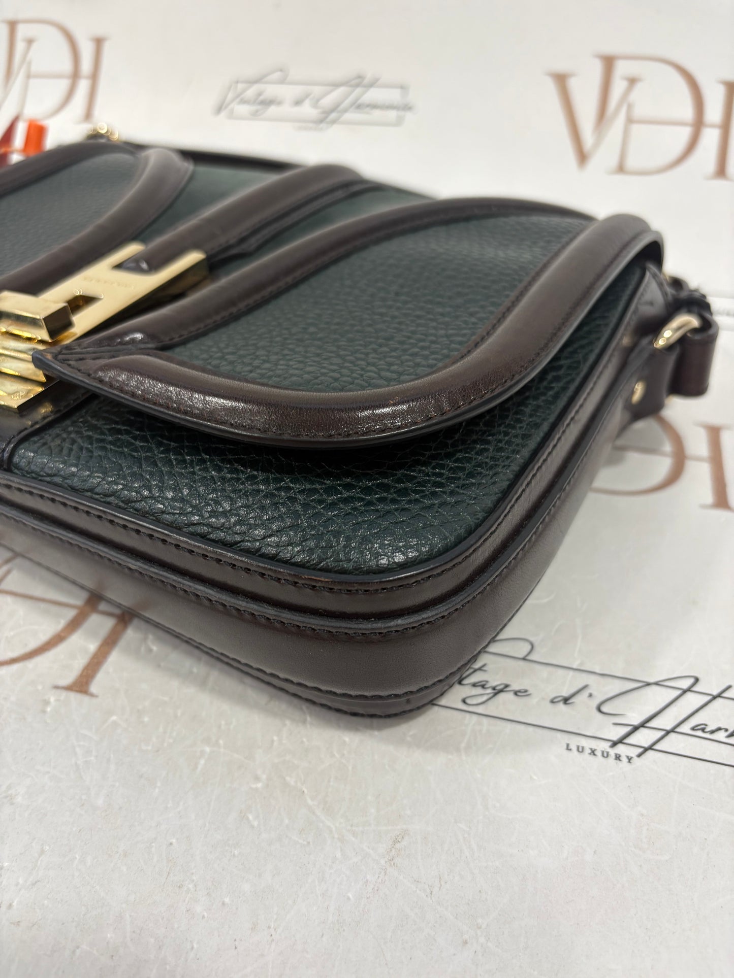 383816 - Burberry Bag