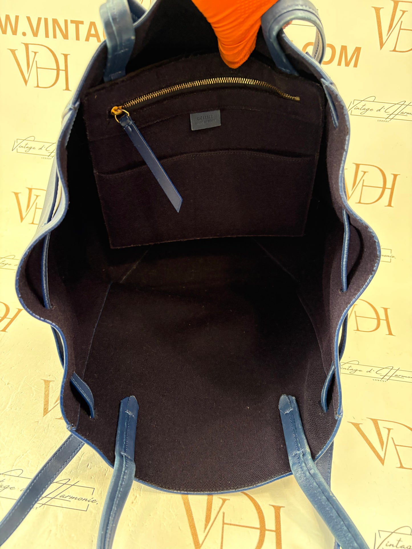 384262 - Céline Cabas Phantom