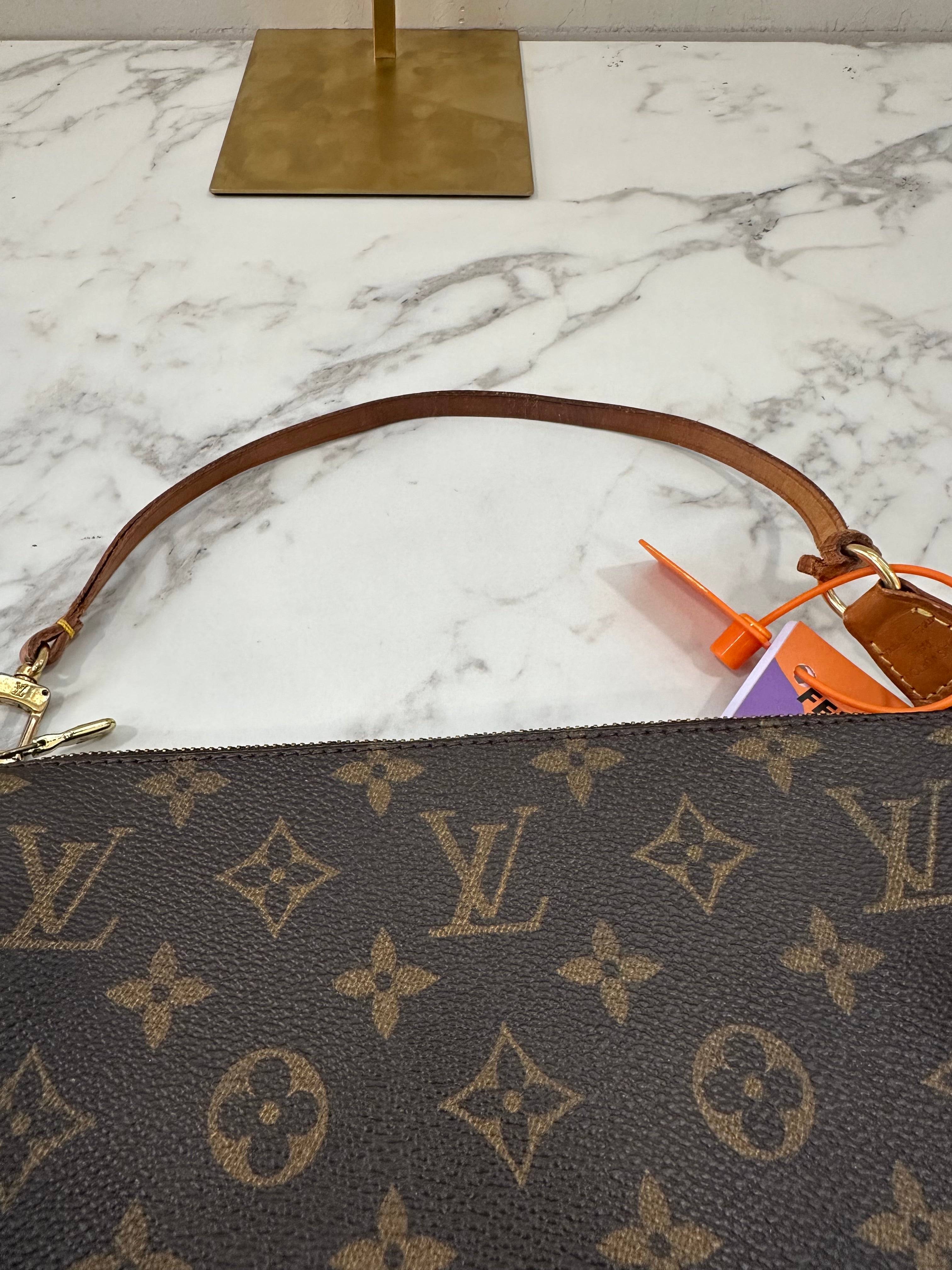 Louis Vuitton Pochette Accessoires