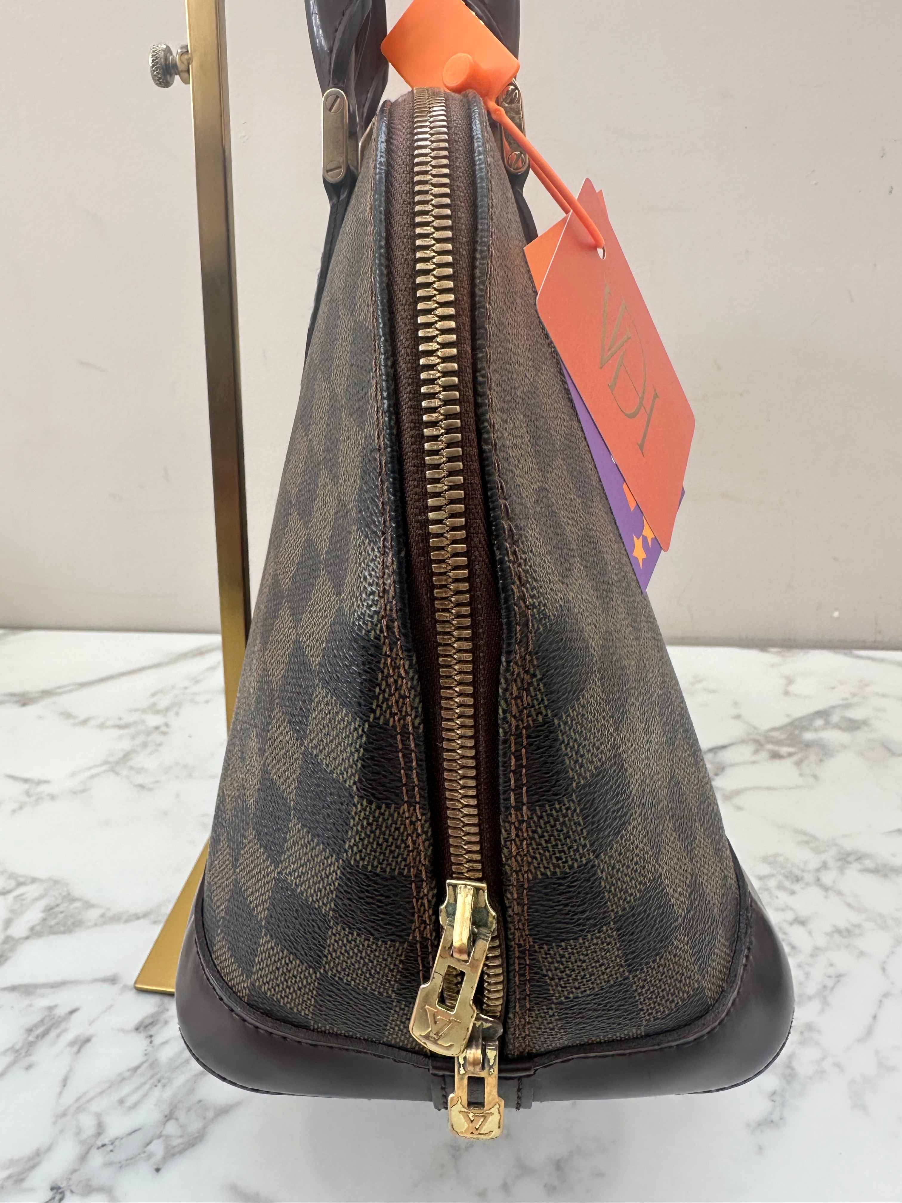 Louis Vuitton Alma PM Ebene