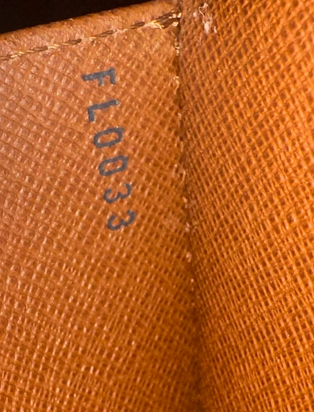 Louis Vuitton Cite MM