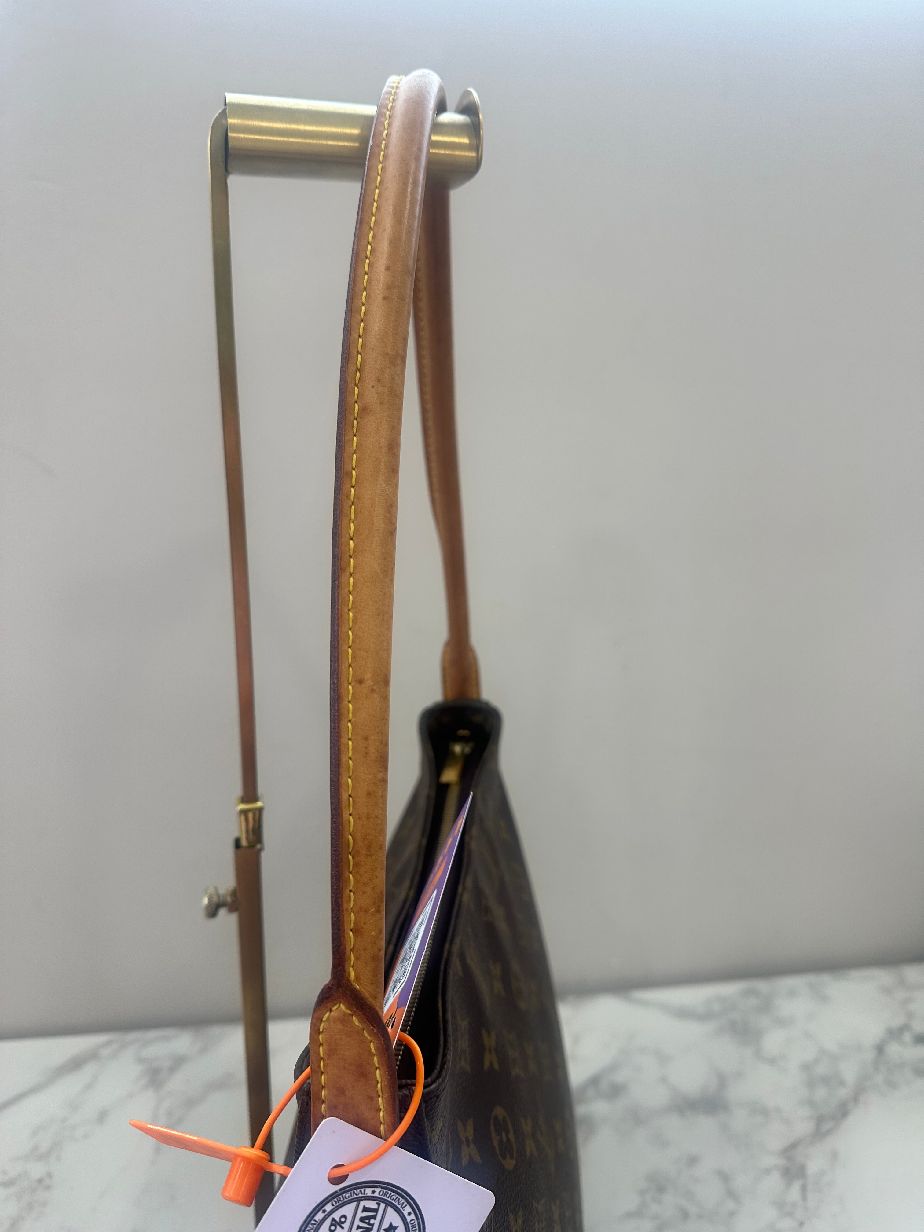 Louis Vuitton Looping GM