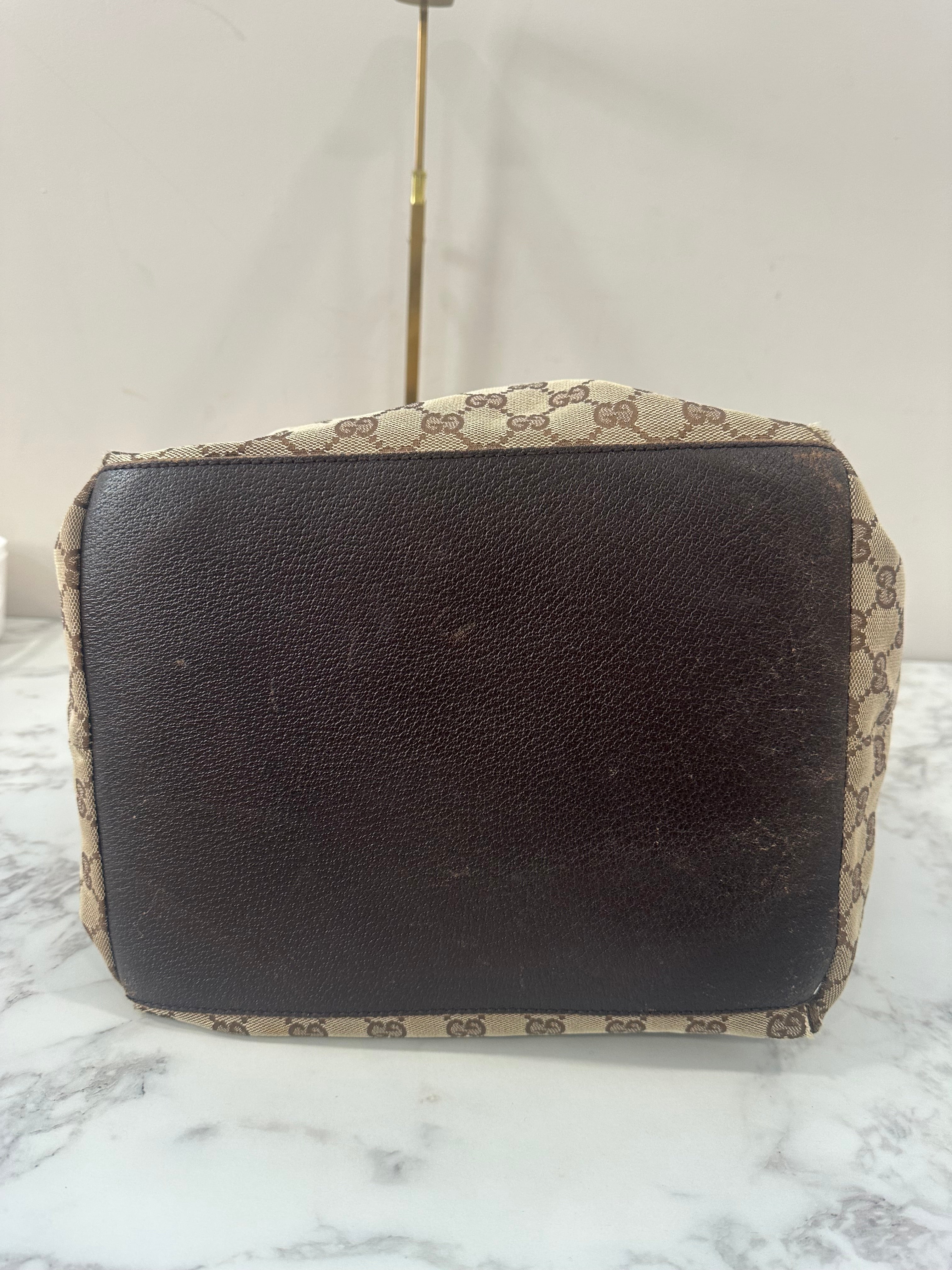 Gucci Beige