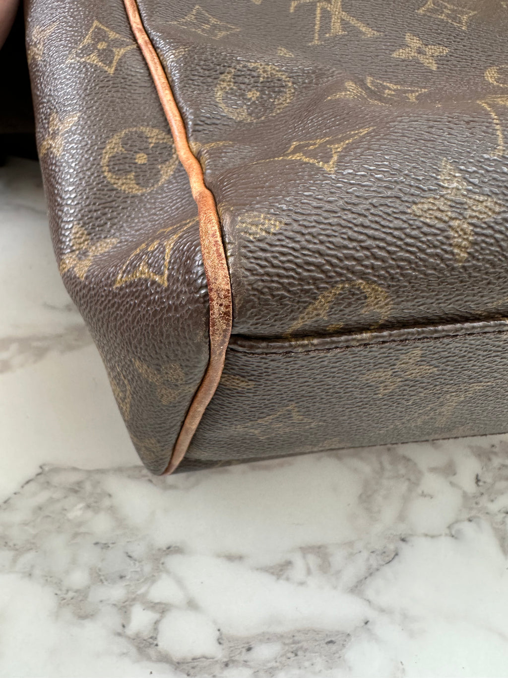 Louis Vuitton Abbesses