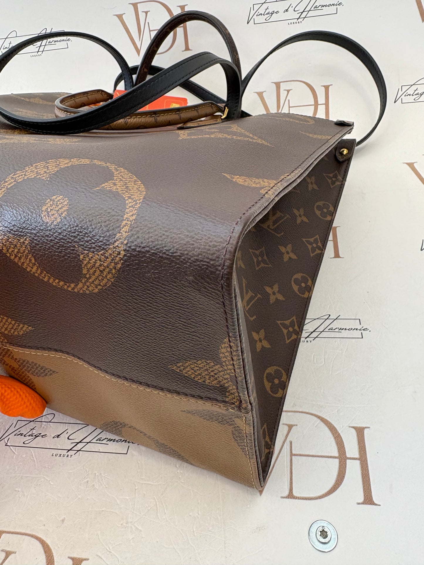 383351 - Louis Vuitton Onthego