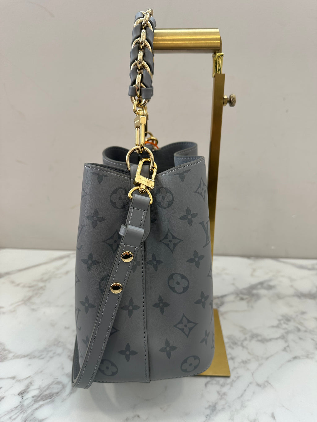 Louis Vuitton NeoNoé Gray