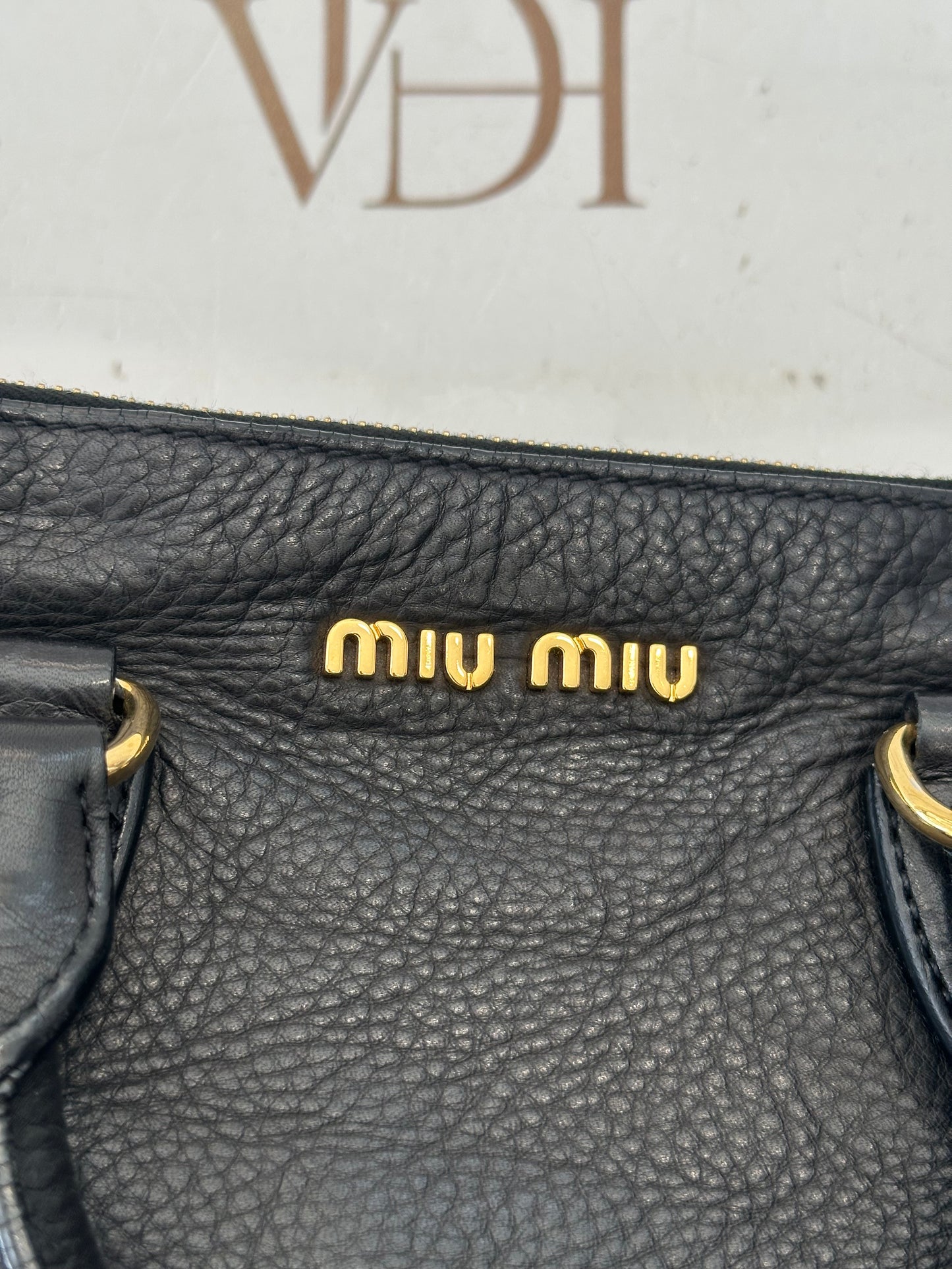 384322 - Miu Miu Black