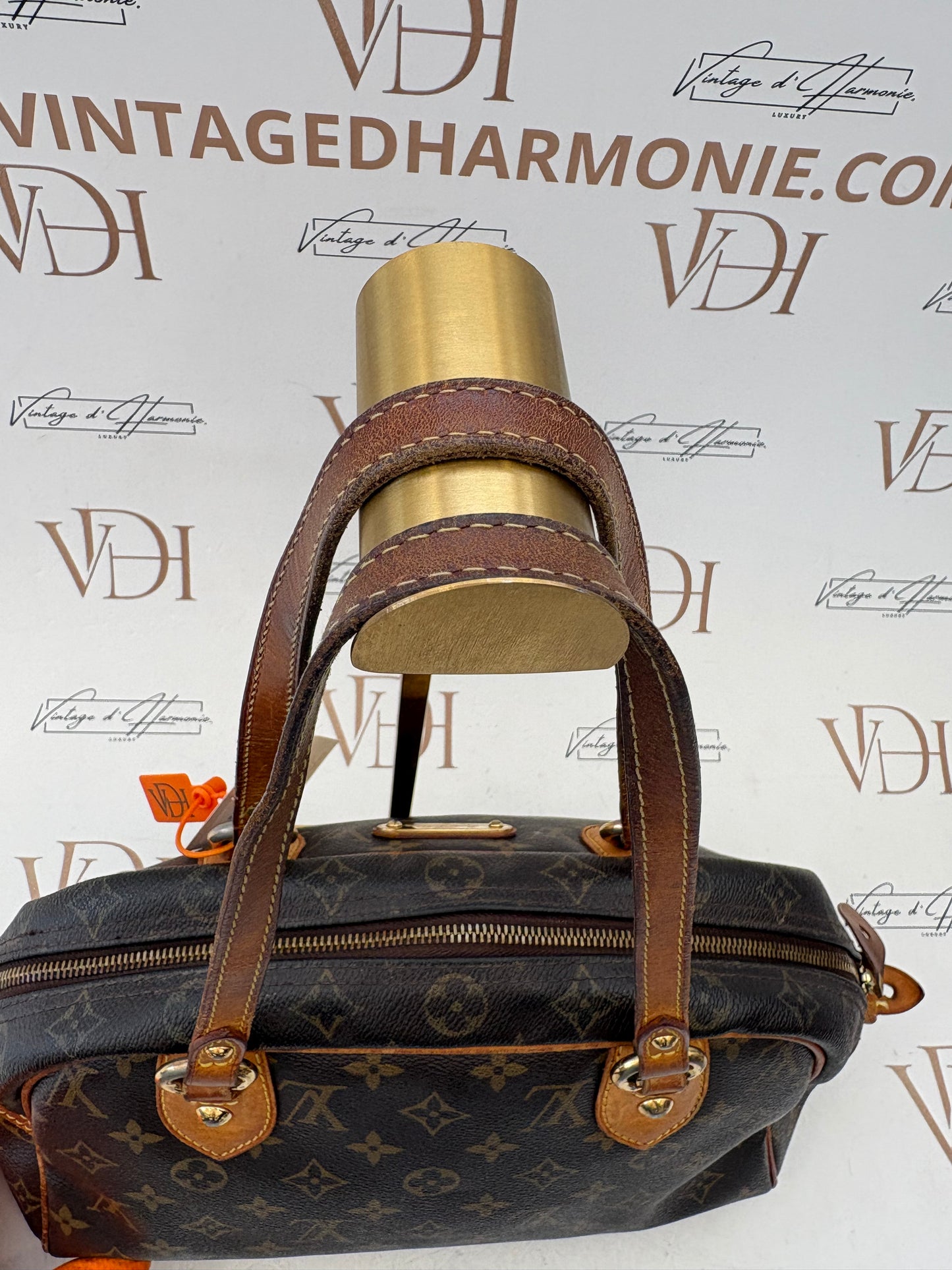 016901 - Louis Vuitton Montorgueil PM