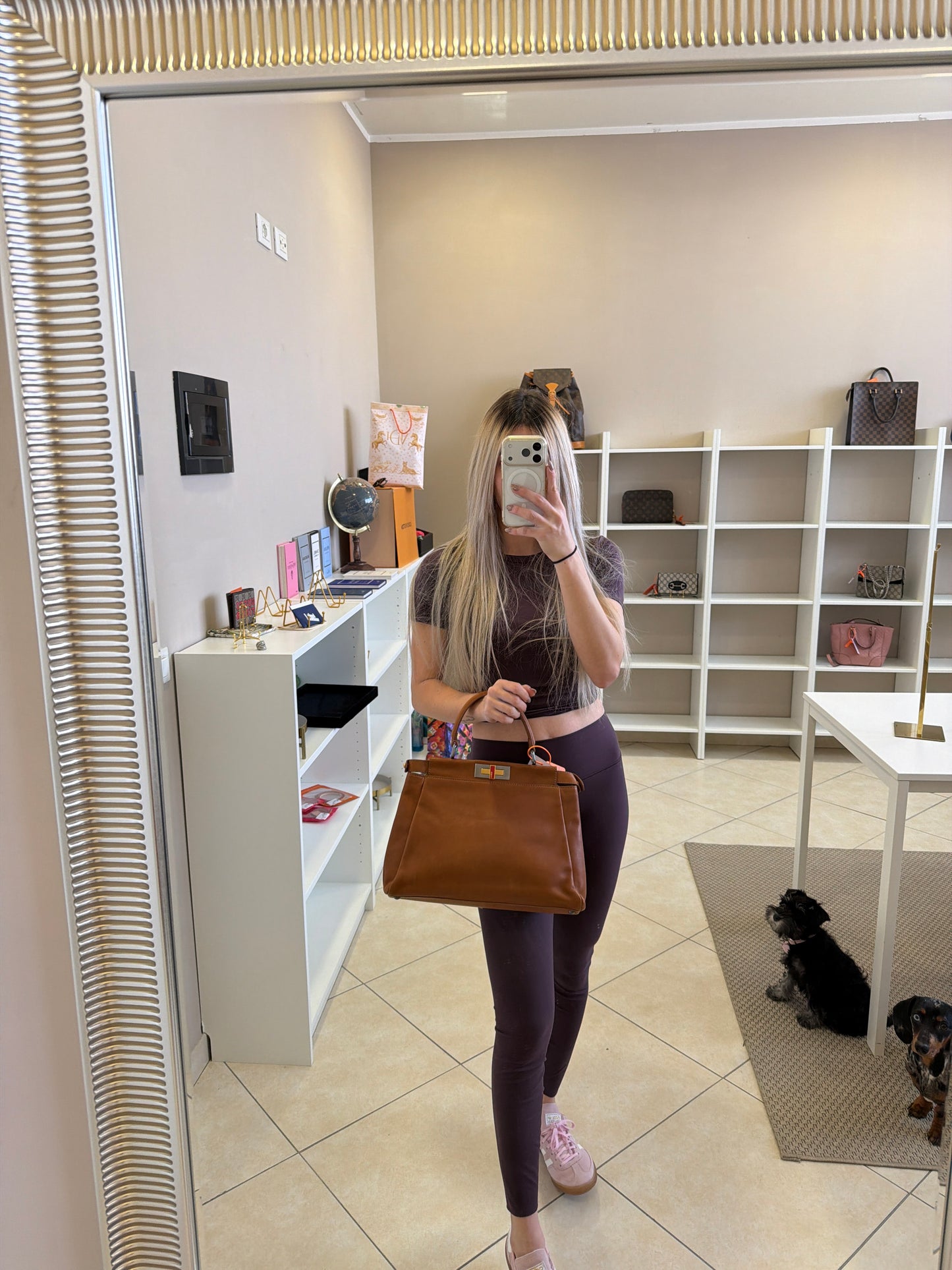 102701 - Fendi Peekaboo