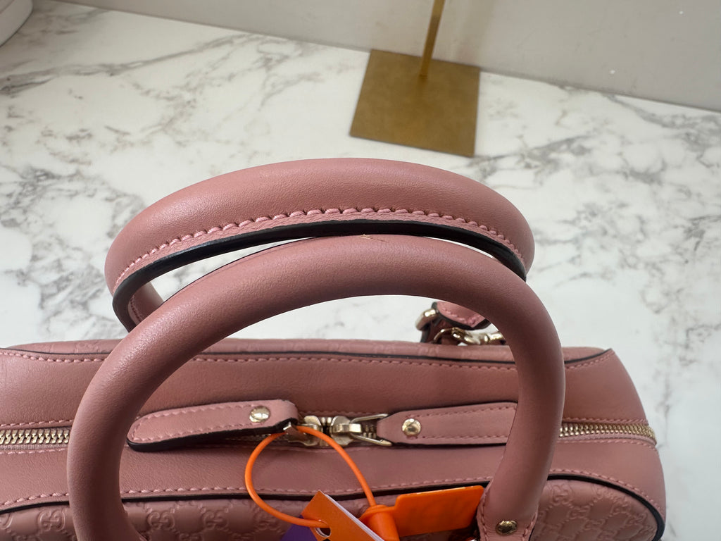 Gucci Guccissima Strap