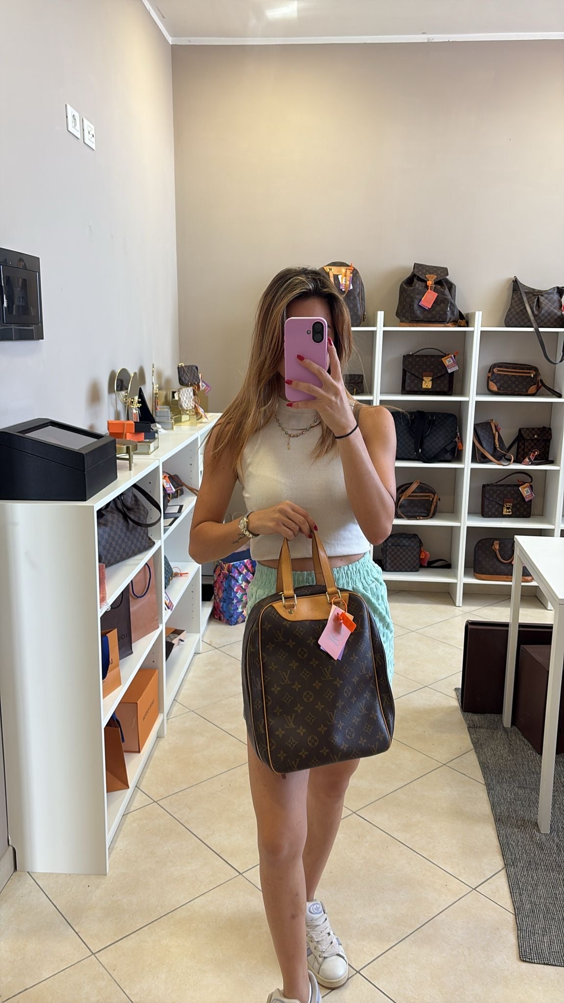 Louis Vuitton Excursion