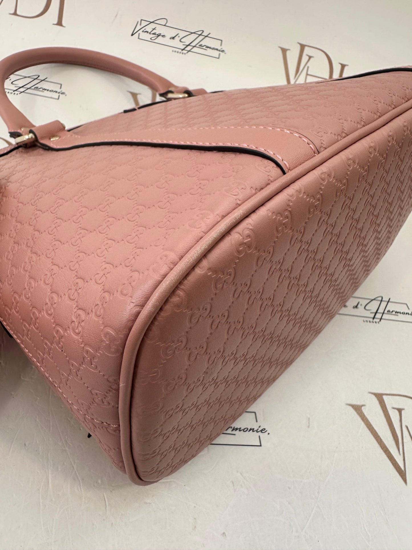 382745 - Gucci