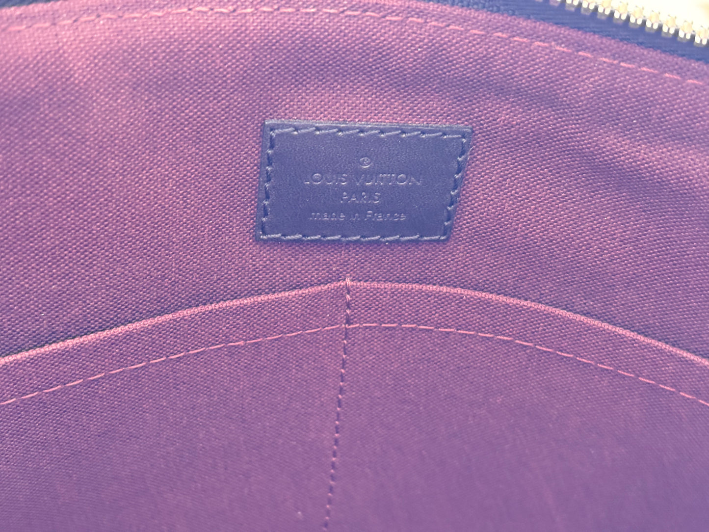 017153 - Louis Vuitton Macassar