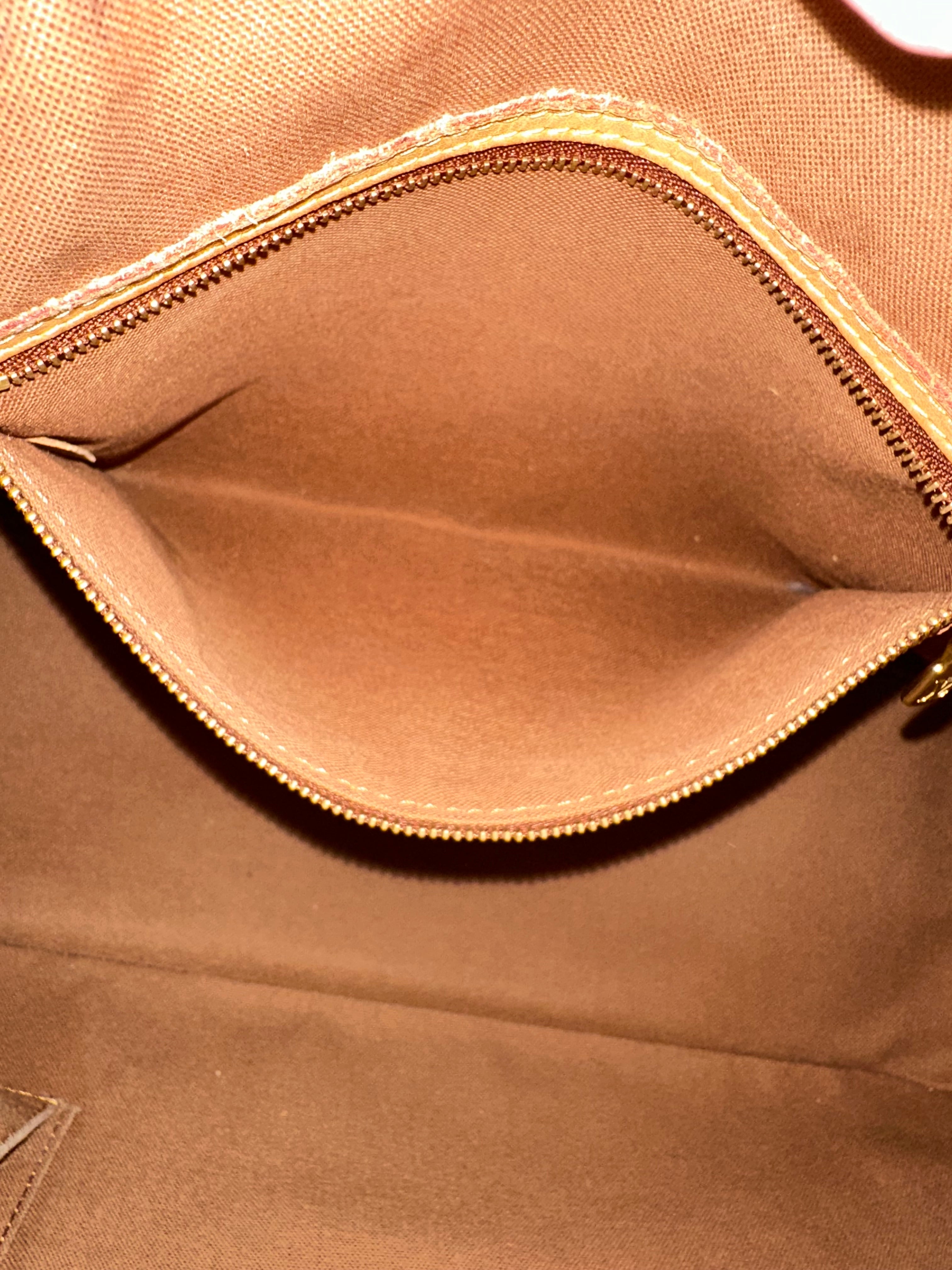 Louis Vuitton Batignolles