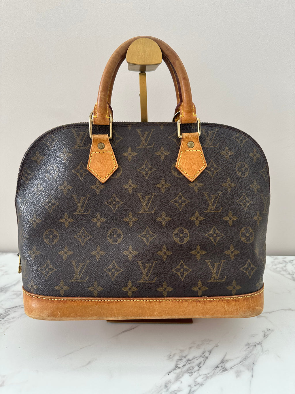 Louis Vuitton Alma