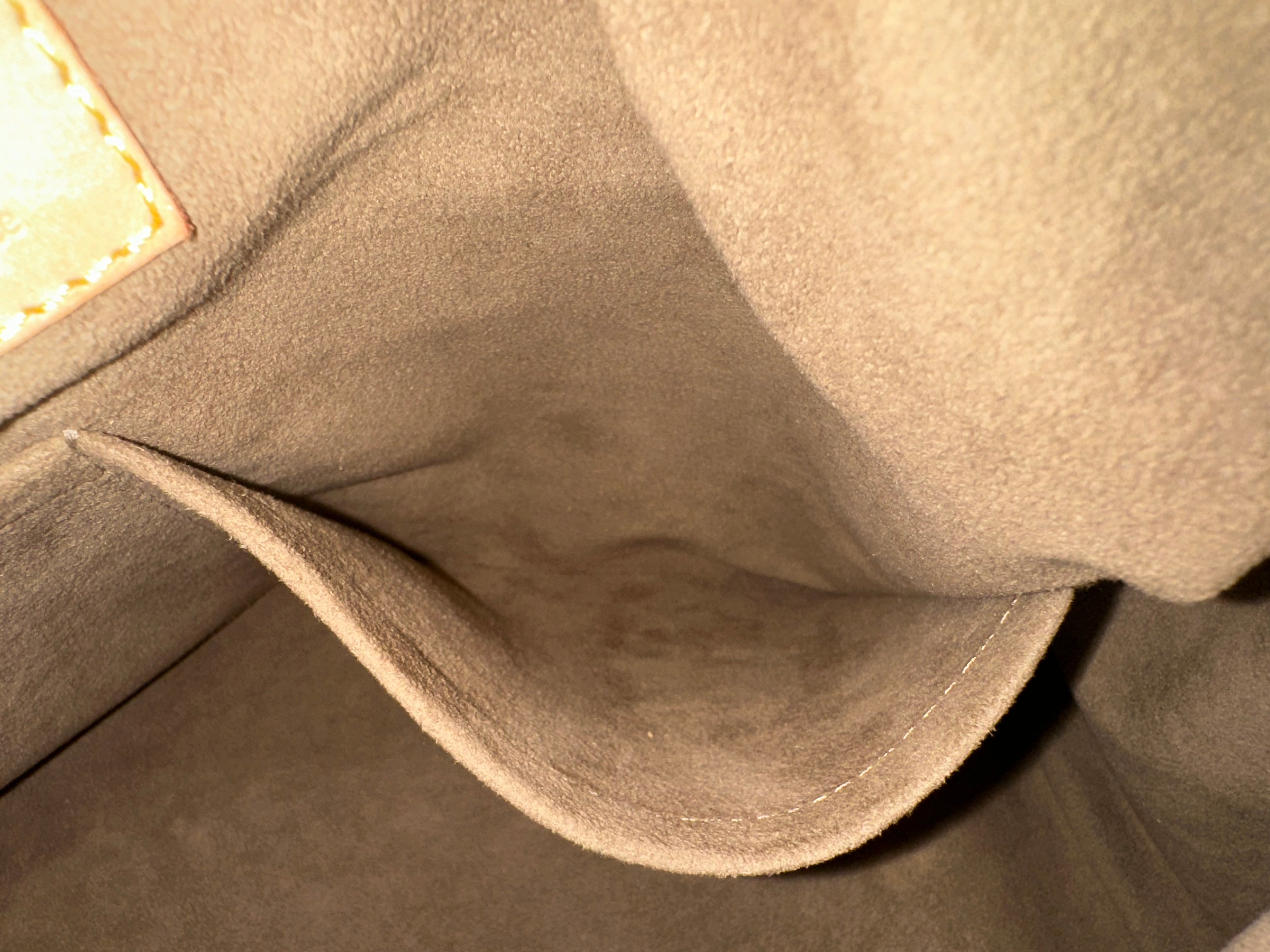 Louis Vuitton Multicolor Courtney MM