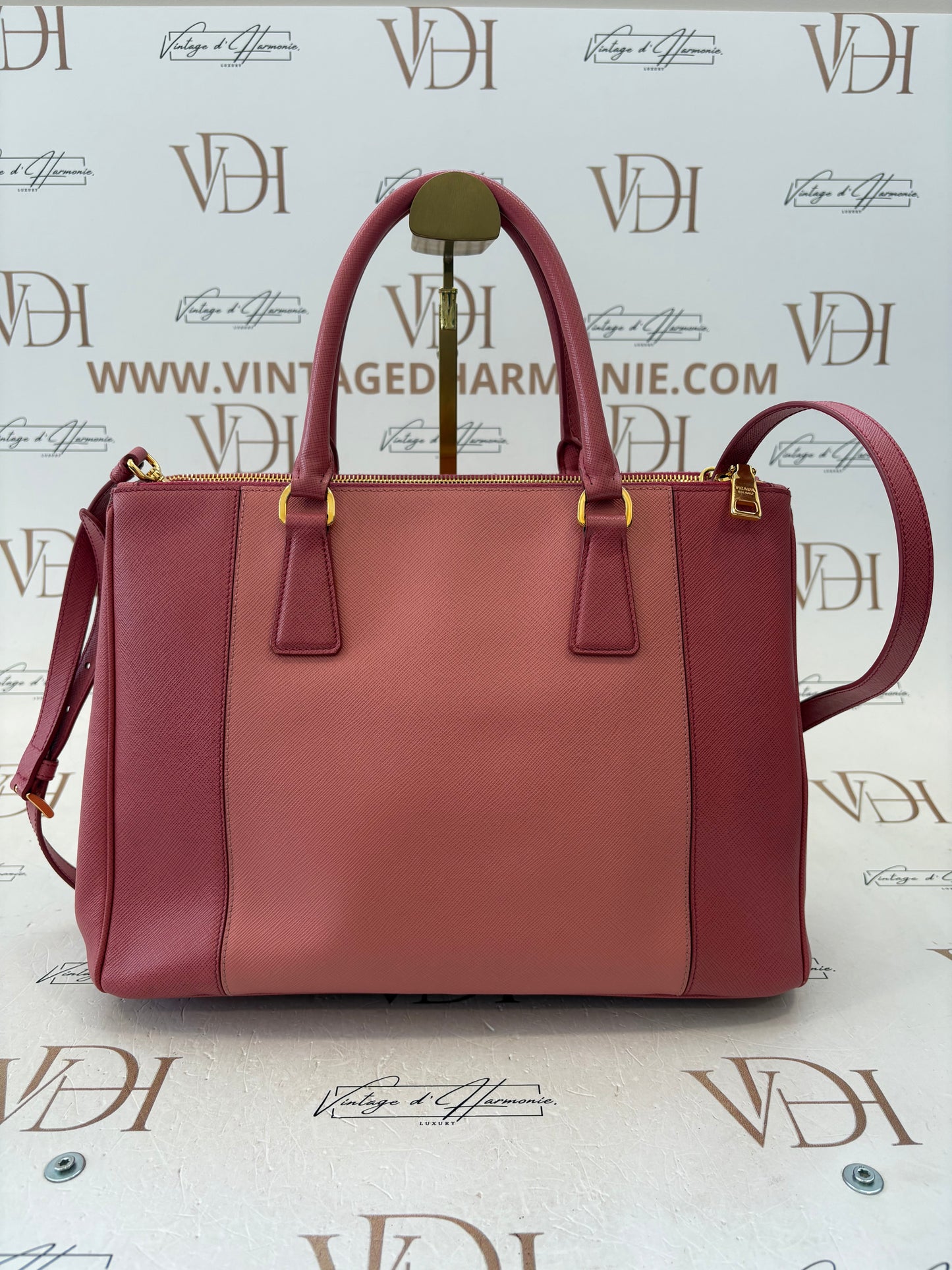201010 - Prada Galleria Pink