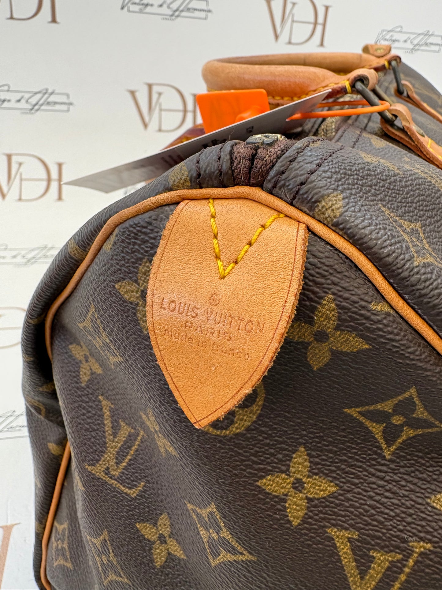 017703 - Louis Vuitton Speedy 35