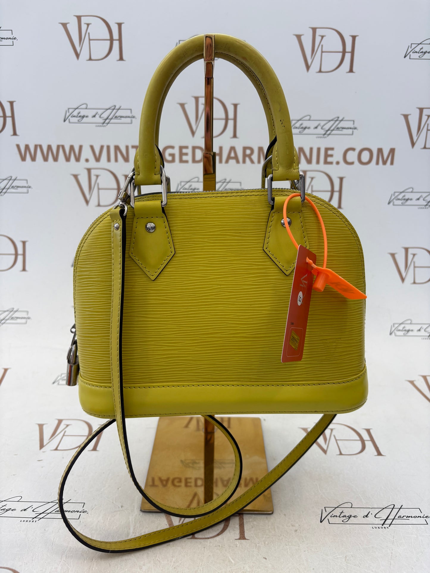 200731 - Louis Vuitton Alma BB