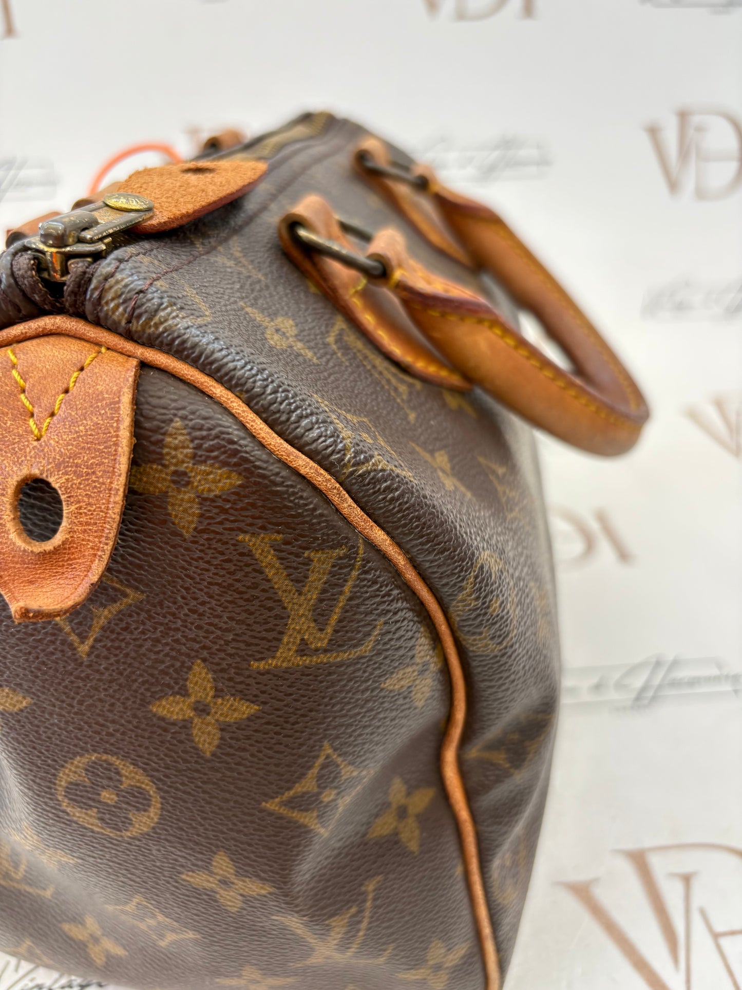 018758 - Louis Vuitton Speedy 25