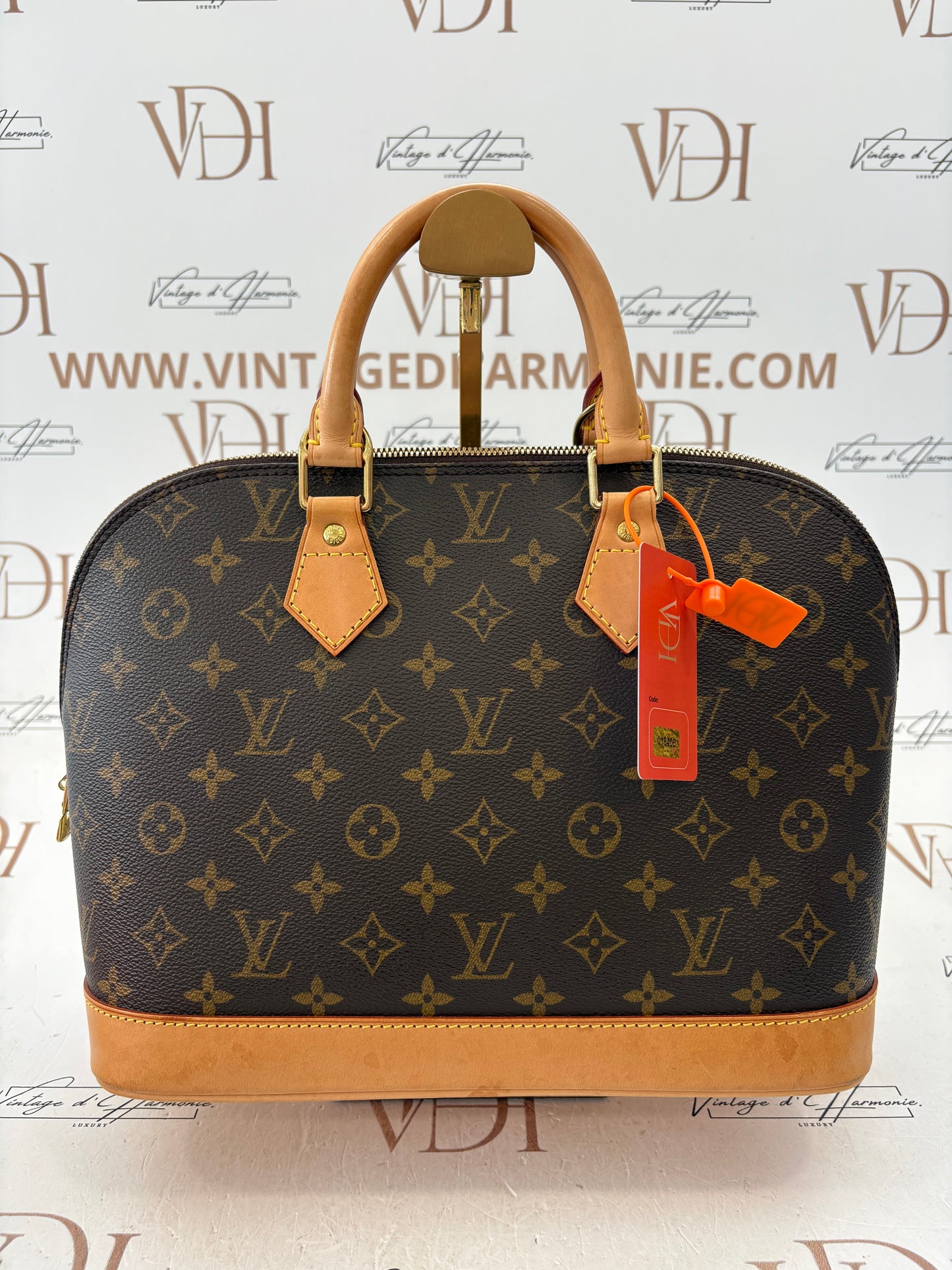 018406 - Louis Vuitton Alma