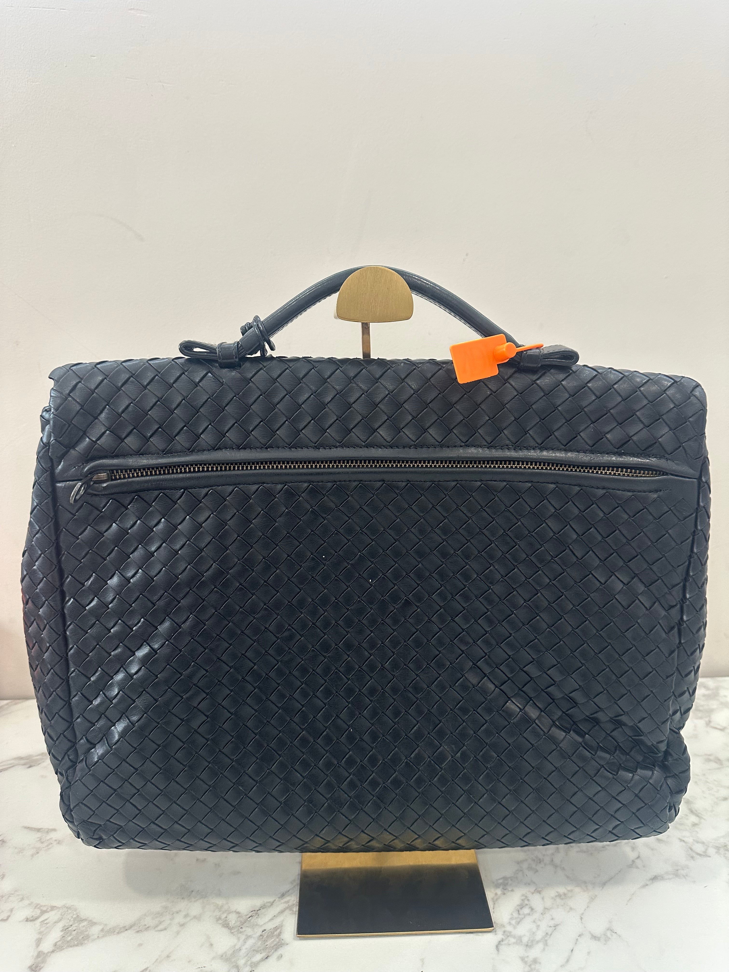 Bottega Veneta Black intrecciato