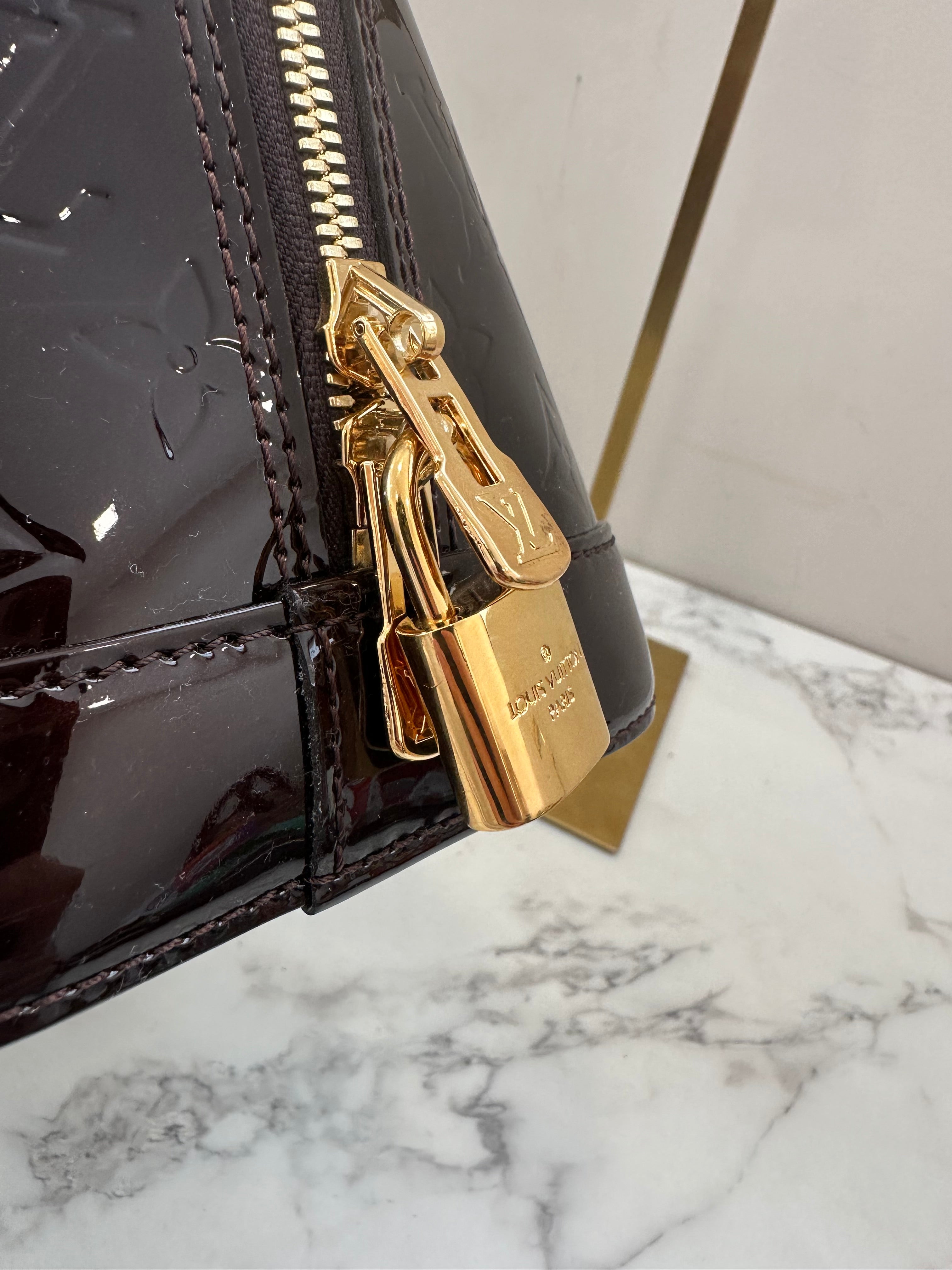 Louis Vuitton Alma PM Vernis