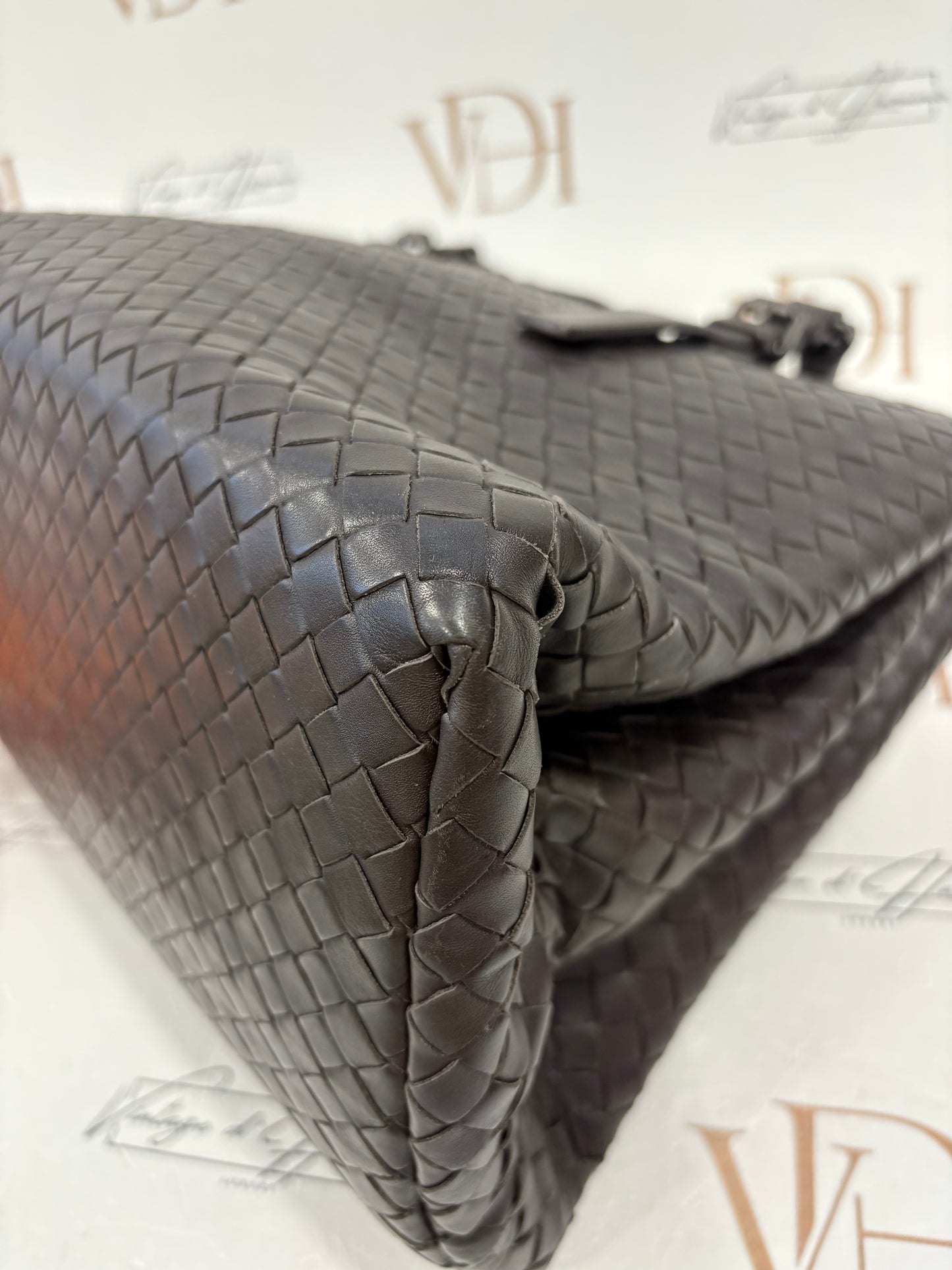 383208 - Bottega Veneta Roma