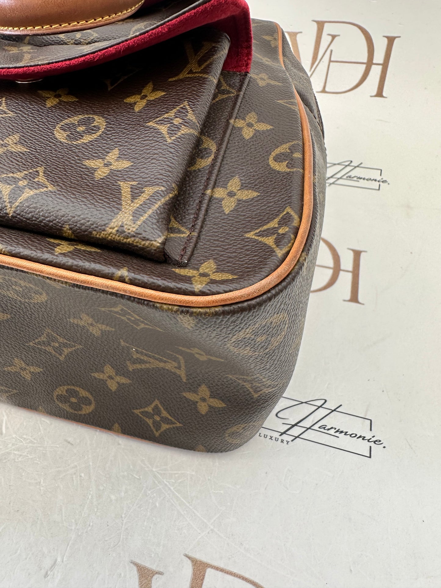 016929 - Louis Vuitton Excentricite