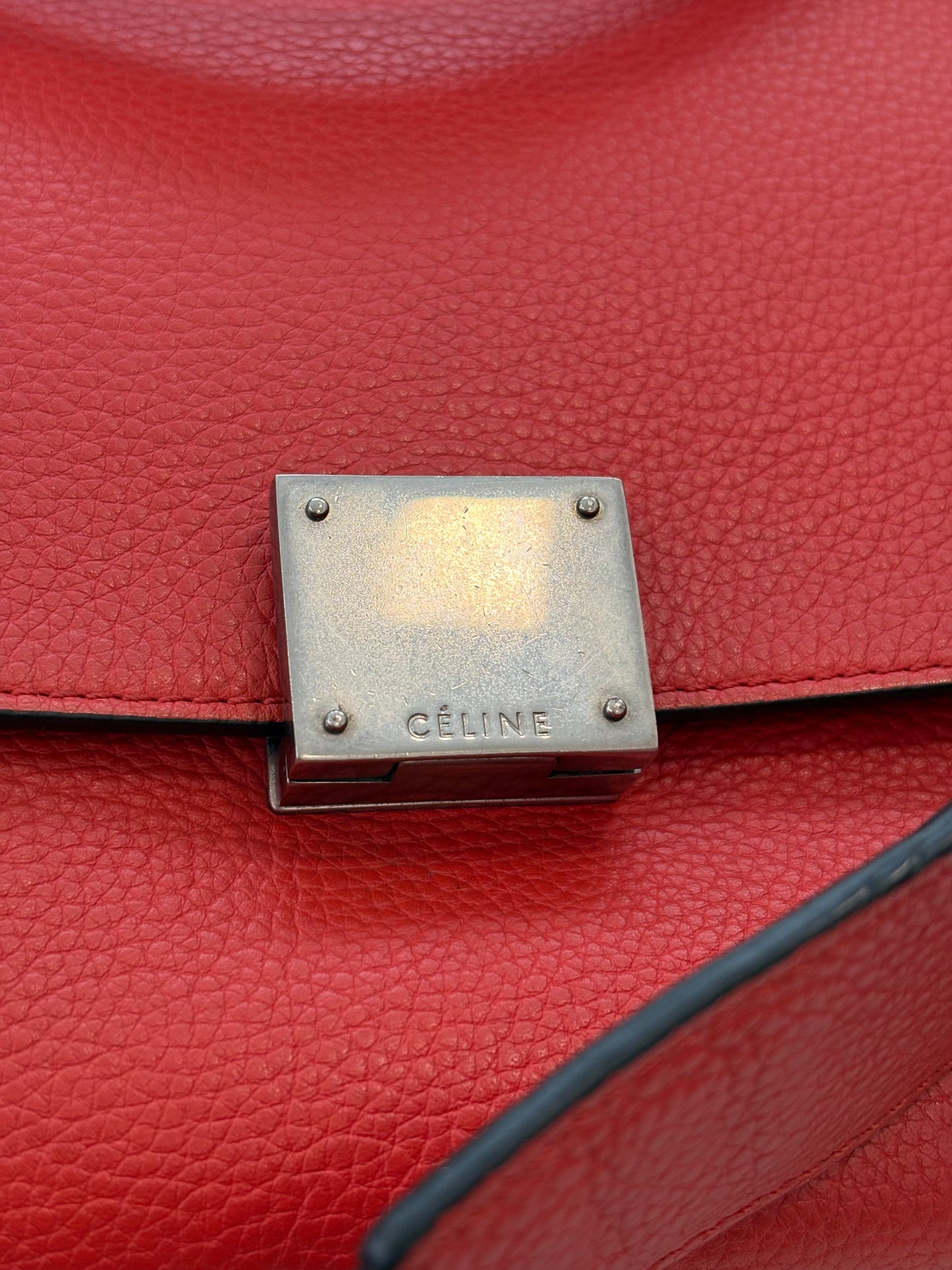 383831 - Céline Trapeze