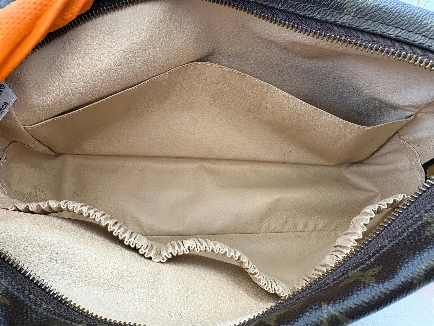 017645 - Louis Vuitton Trousse Toilette 28