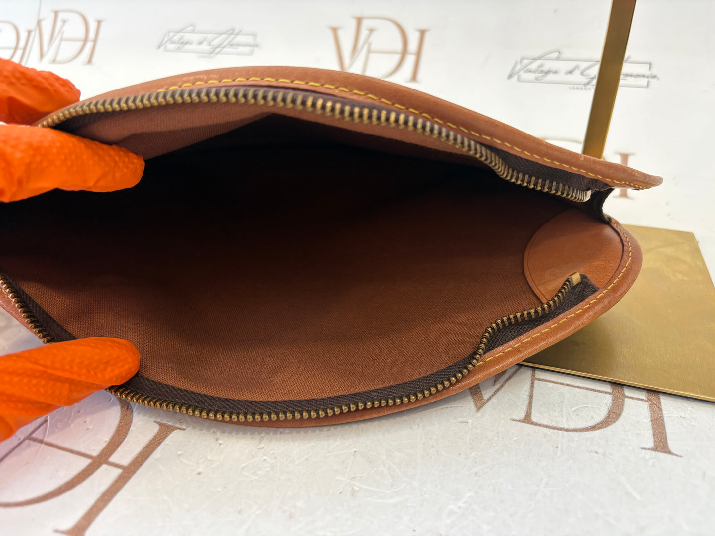 017897 - Louis Vuitton Porta Racchetta